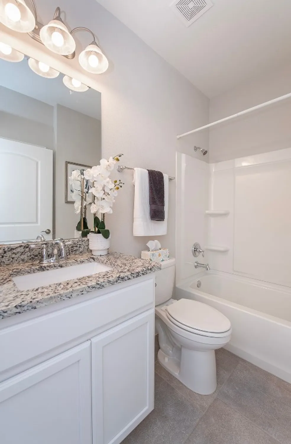 Property Slideshow image 19 of 33 | 200 longview ln, Georgetown, TX, 78633