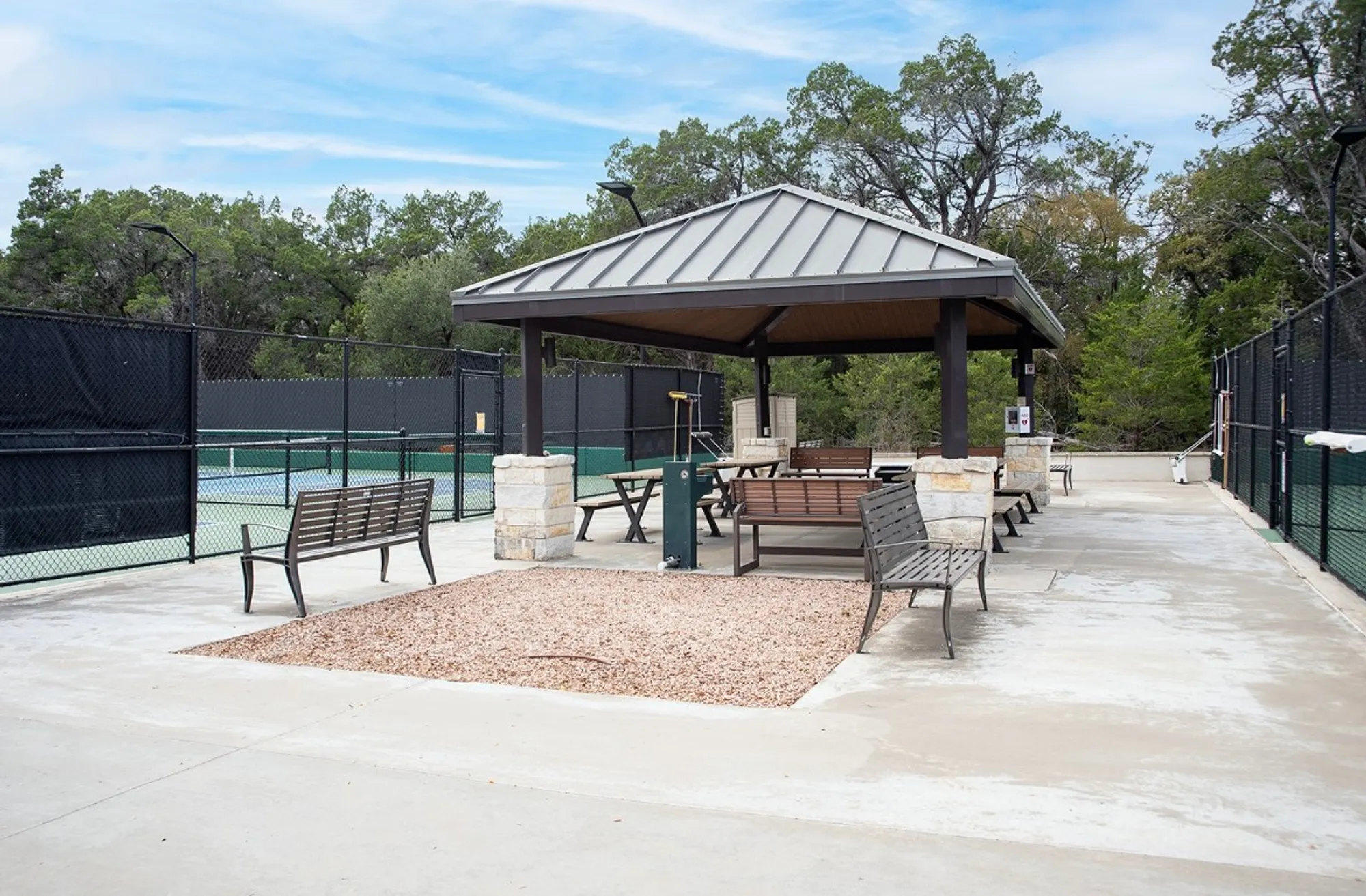 Property Slideshow image 29 of 33 | 200 longview ln, Georgetown, TX, 78633