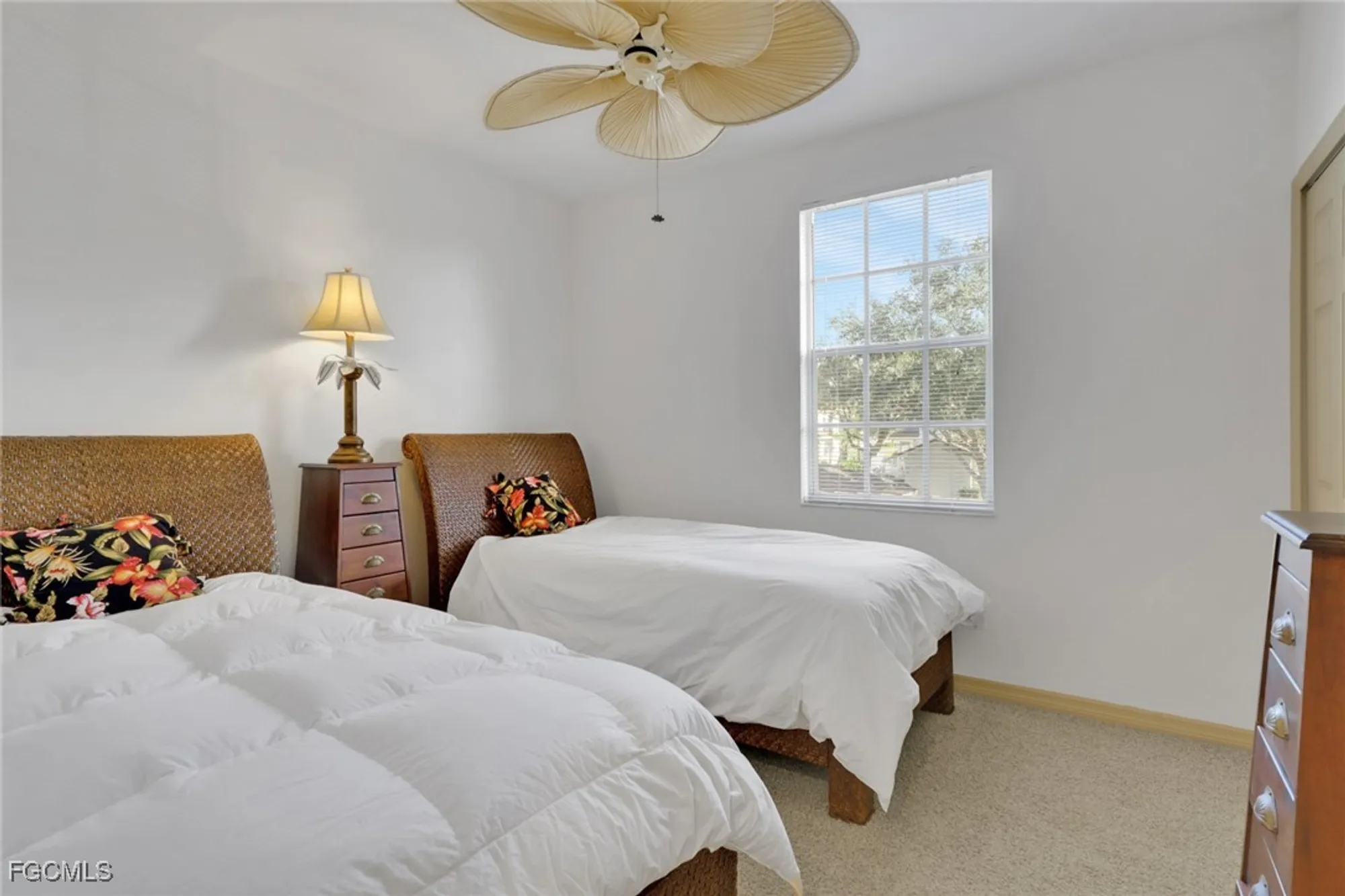 Property Slideshow image 18 of 36 | 3471 pointe creek ct 201, Bonita Springs, FL, 34134
