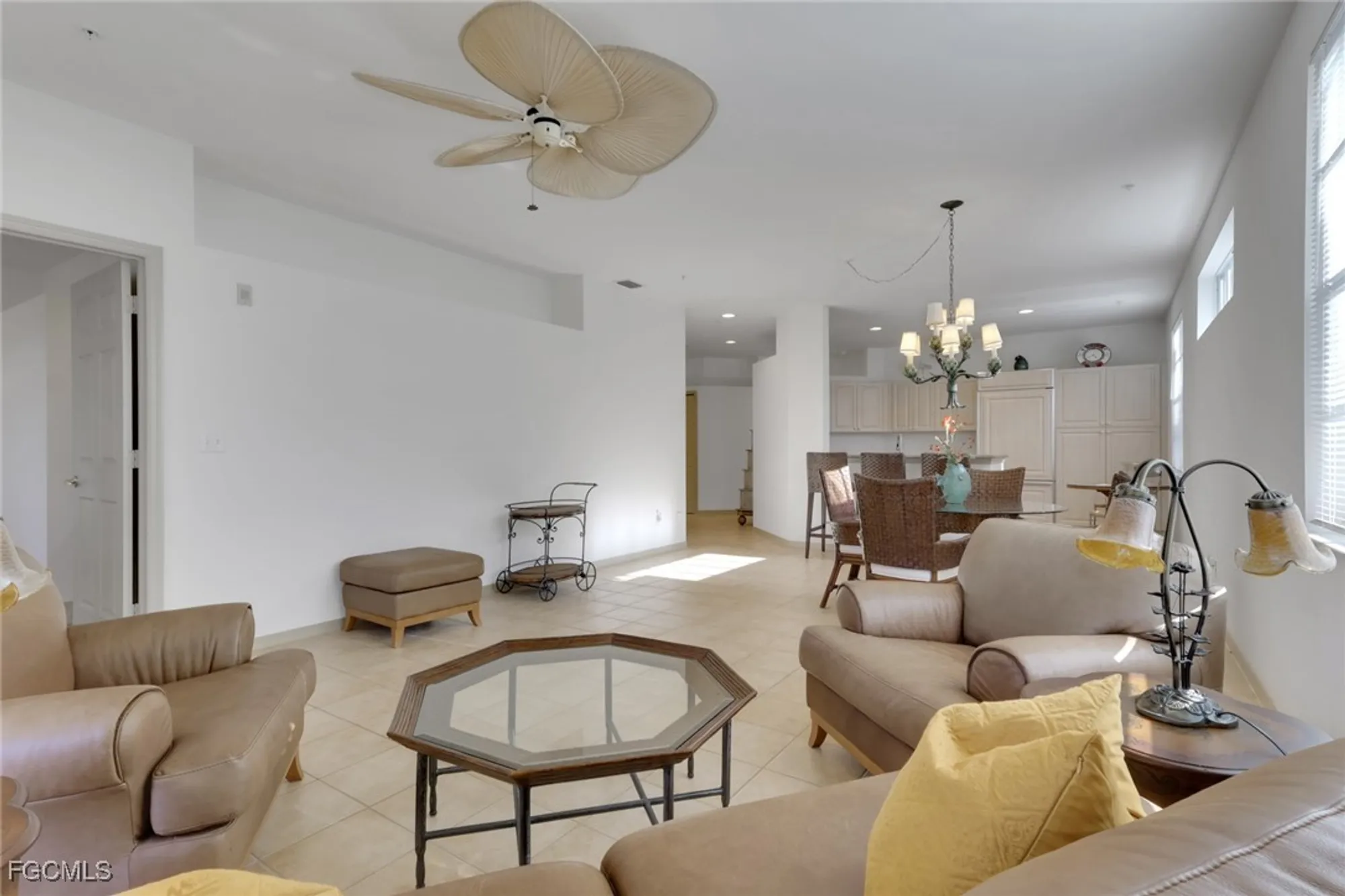 Property Slideshow image 13 of 36 | 3471 pointe creek ct 201, Bonita Springs, FL, 34134