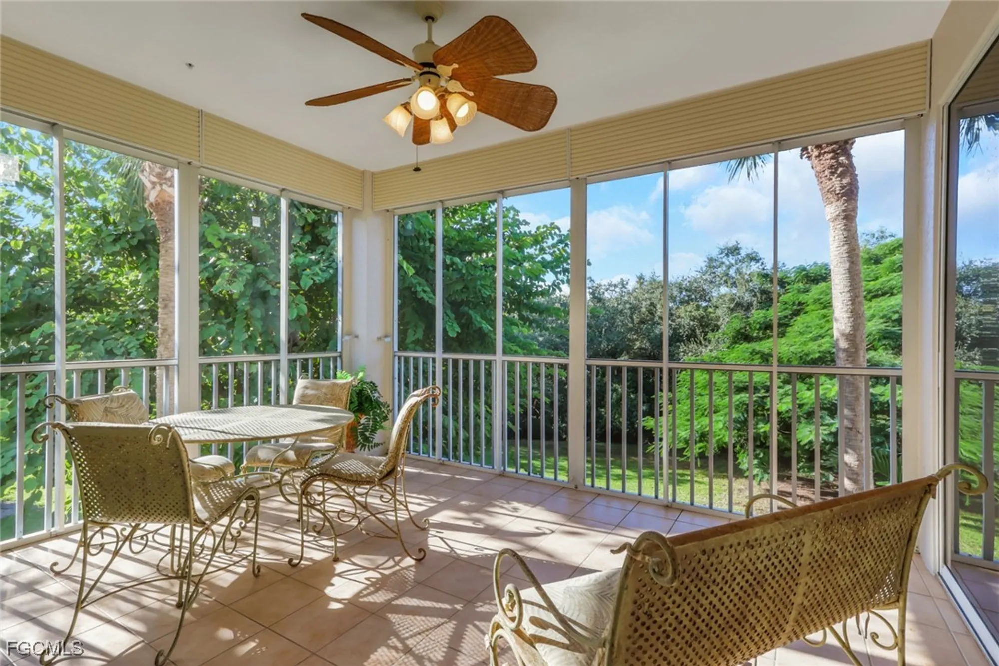 Property Slideshow image 24 of 36 | 3471 pointe creek ct 201, Bonita Springs, FL, 34134