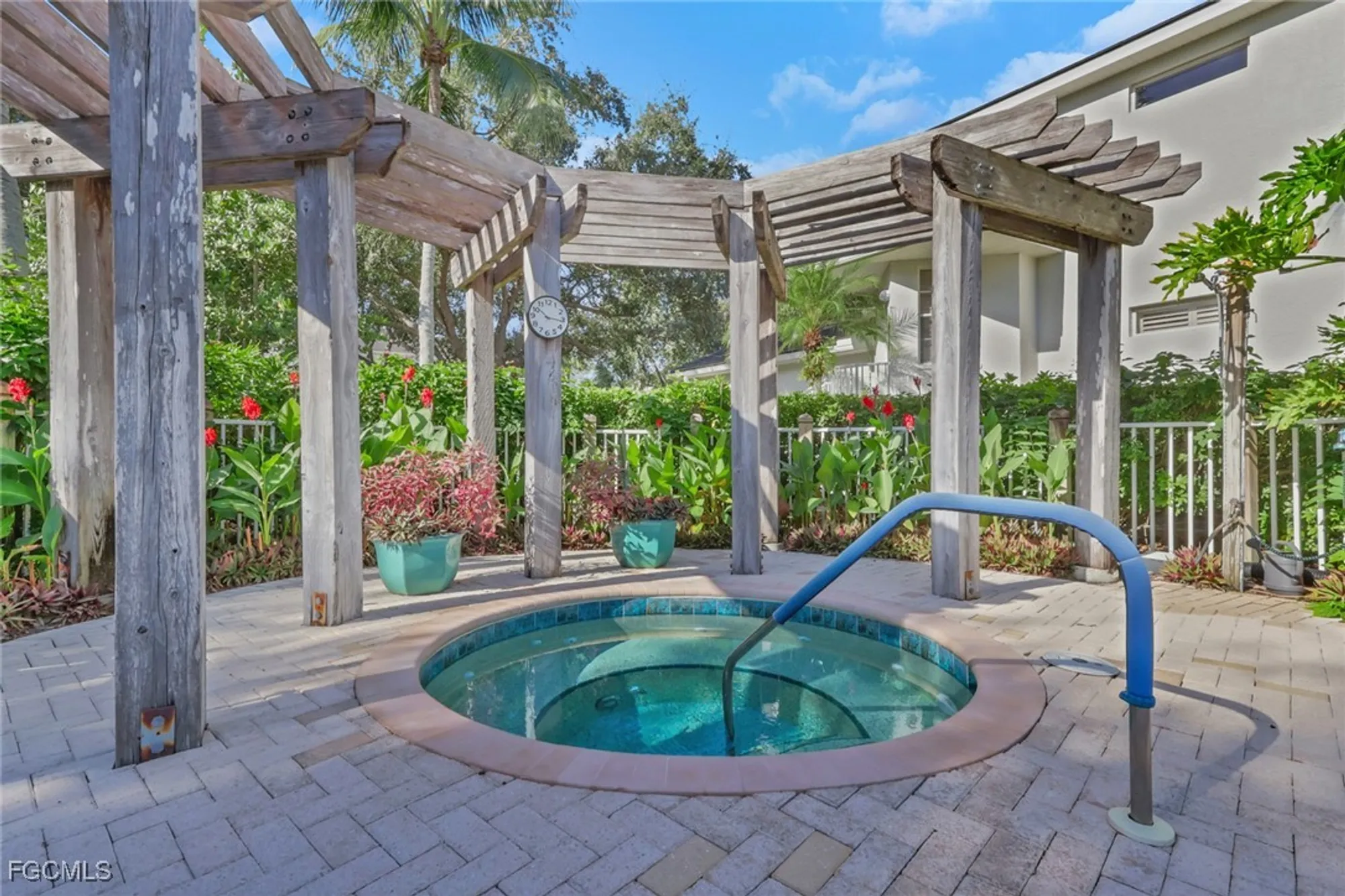 Property Slideshow image 27 of 36 | 3471 pointe creek ct 201, Bonita Springs, FL, 34134