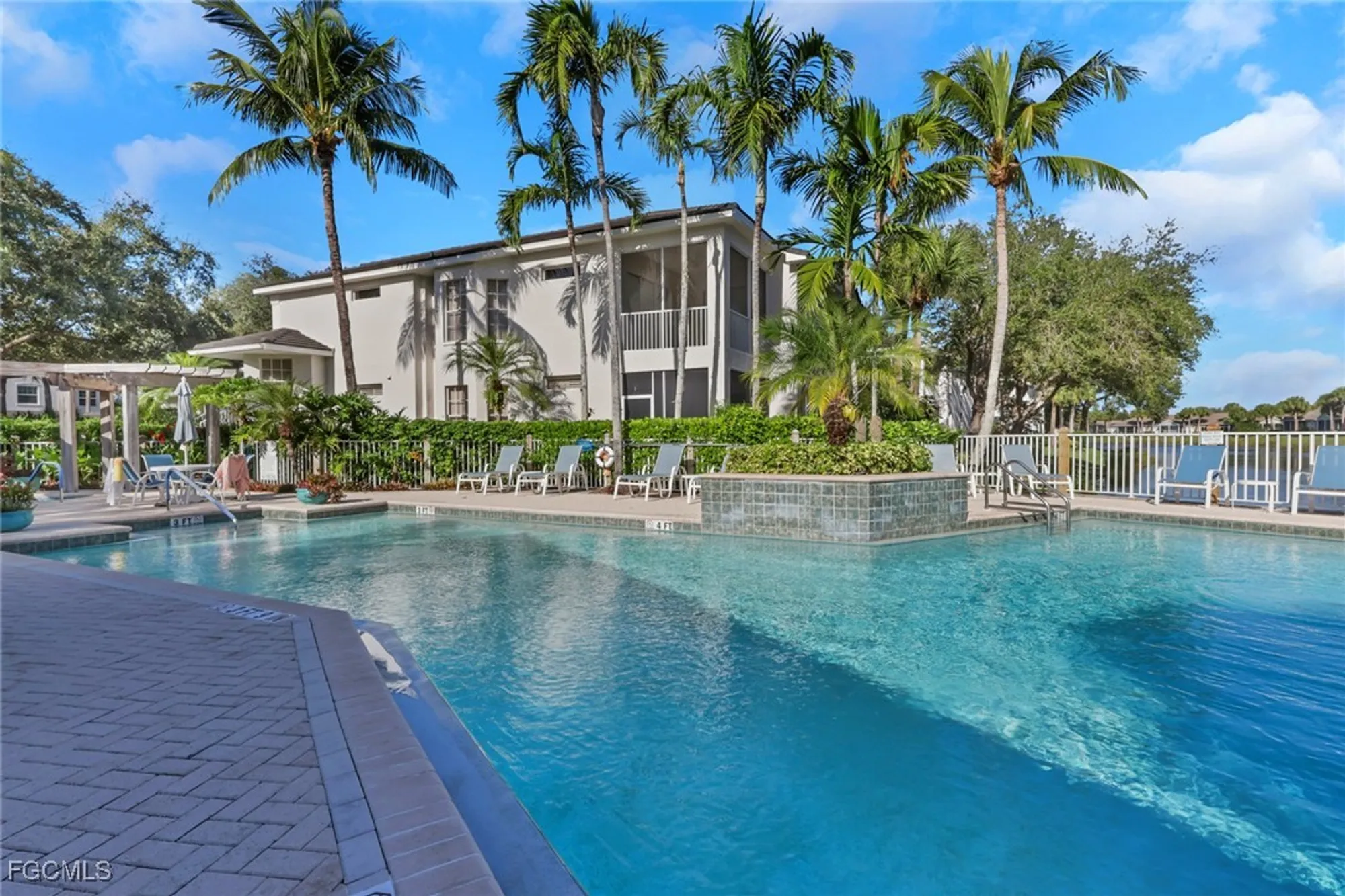 Property Slideshow image 29 of 36 | 3471 pointe creek ct 201, Bonita Springs, FL, 34134