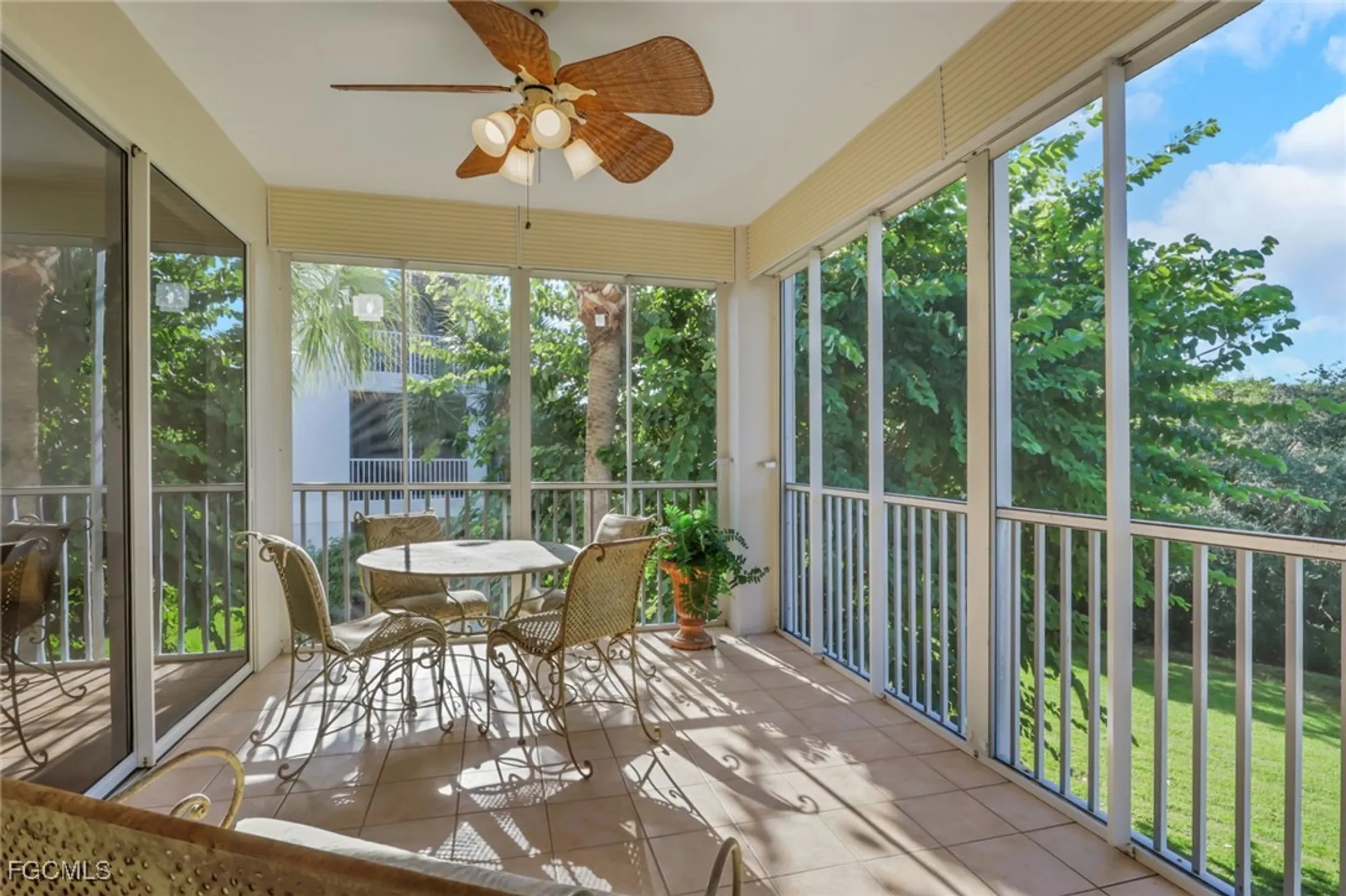 Property Slideshow image 23 of 36 | 3471 pointe creek ct 201, Bonita Springs, FL, 34134