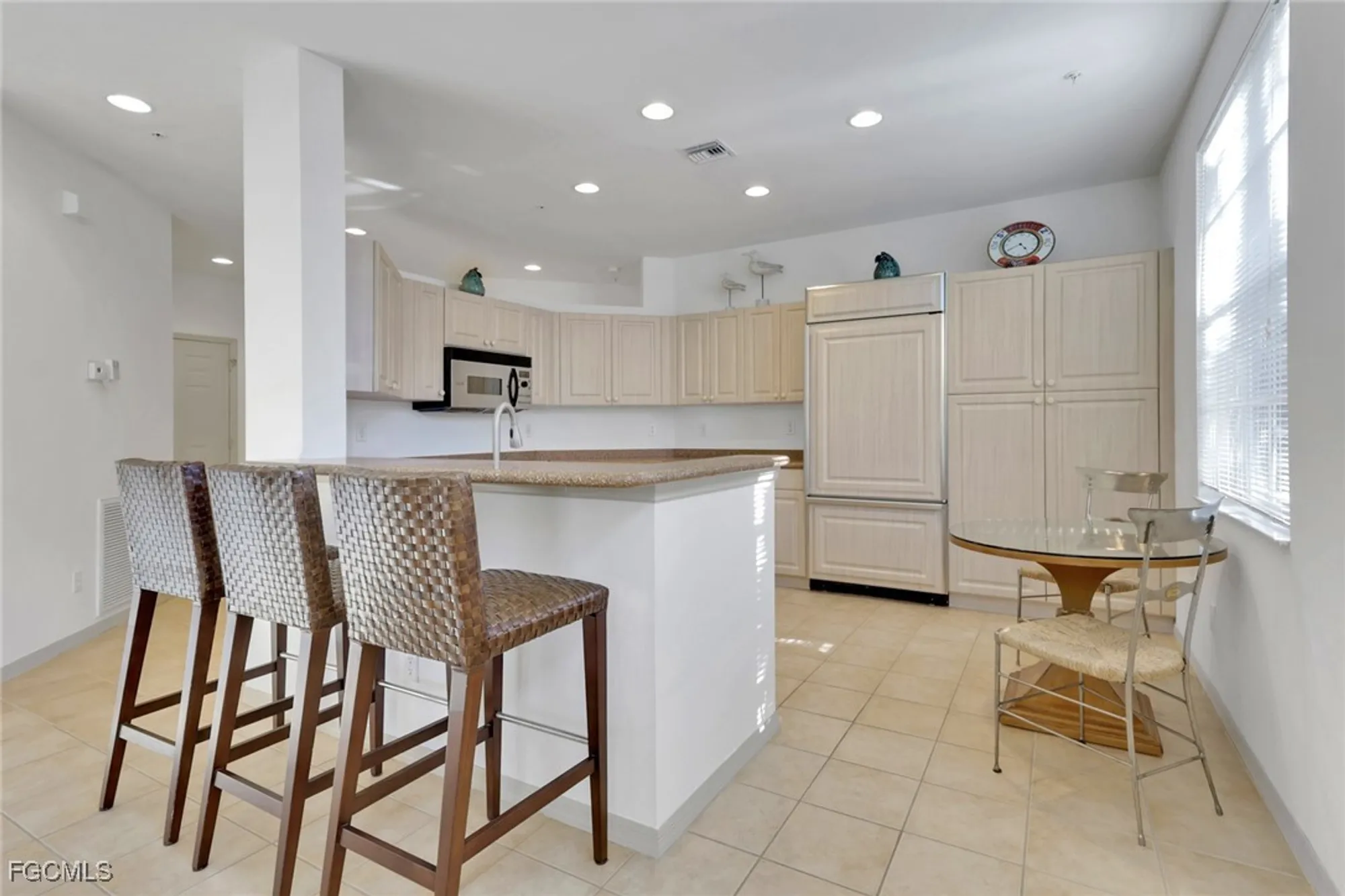 Property Slideshow image 6 of 36 | 3471 pointe creek ct 201, Bonita Springs, FL, 34134