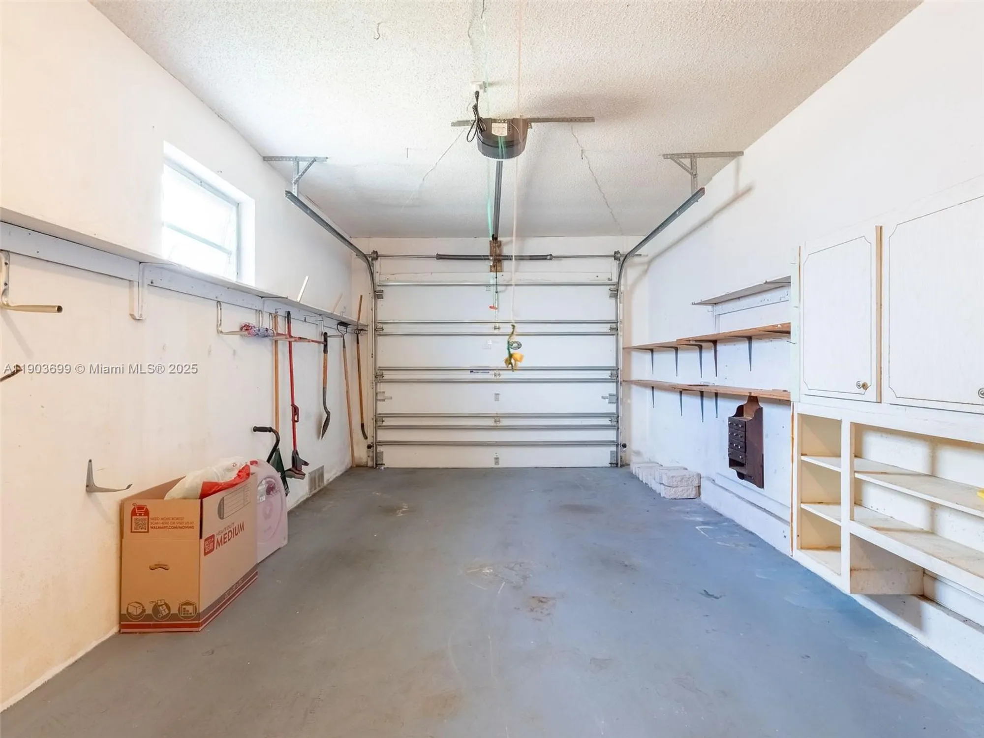 Property Slideshow image 19 of 57 | 6920 nw 16th st, Margate, FL, 33063