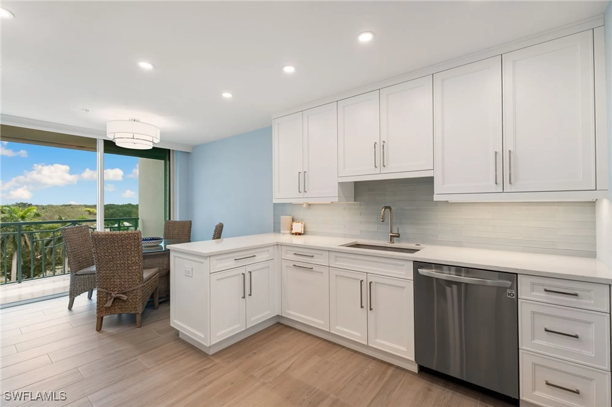 Property Slideshow image 11 of 35 | 7515 pelican bay blvd 5a, Naples, FL, 34108