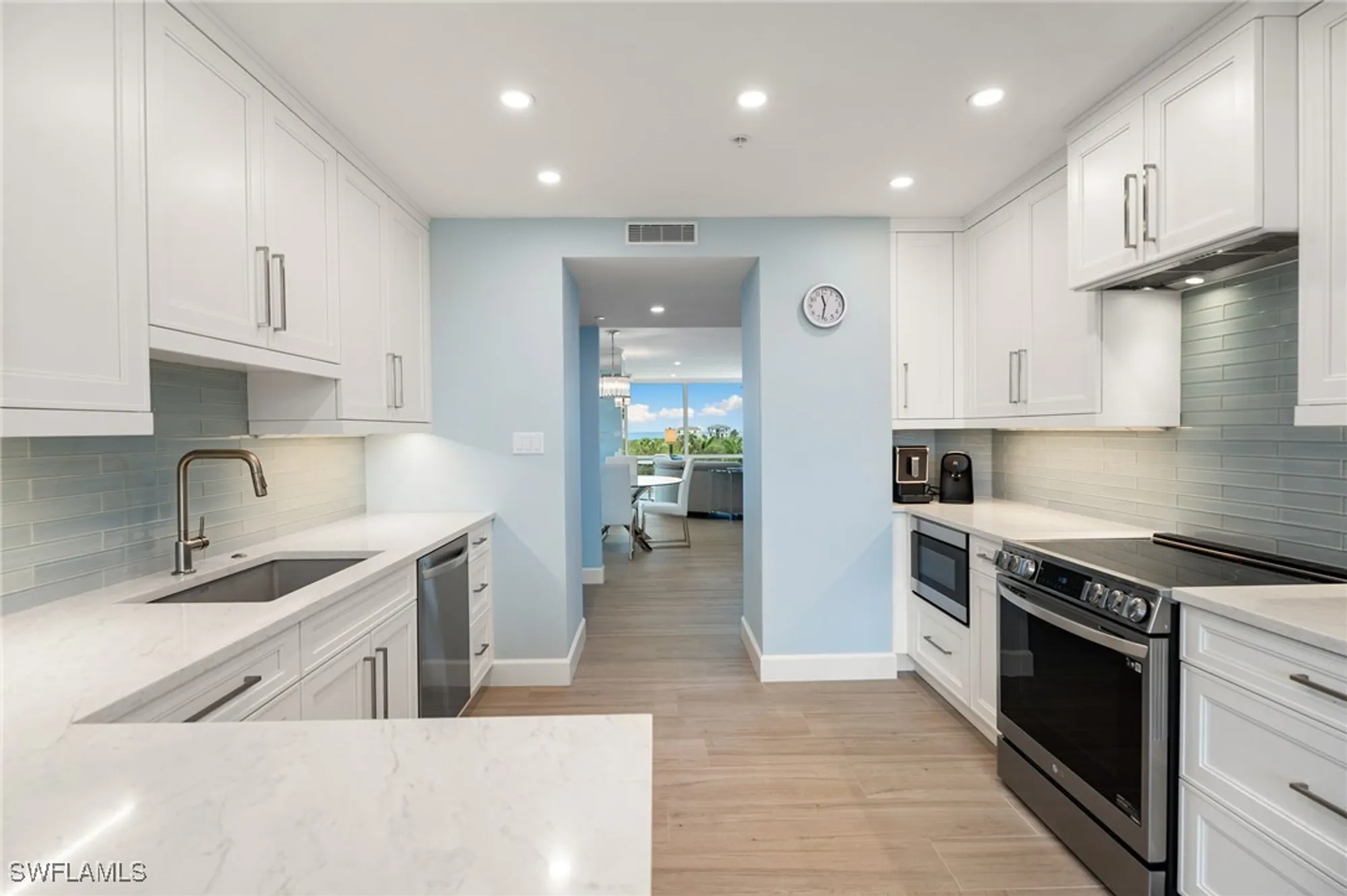 Property Slideshow image 12 of 35 | 7515 pelican bay blvd 5a, Naples, FL, 34108