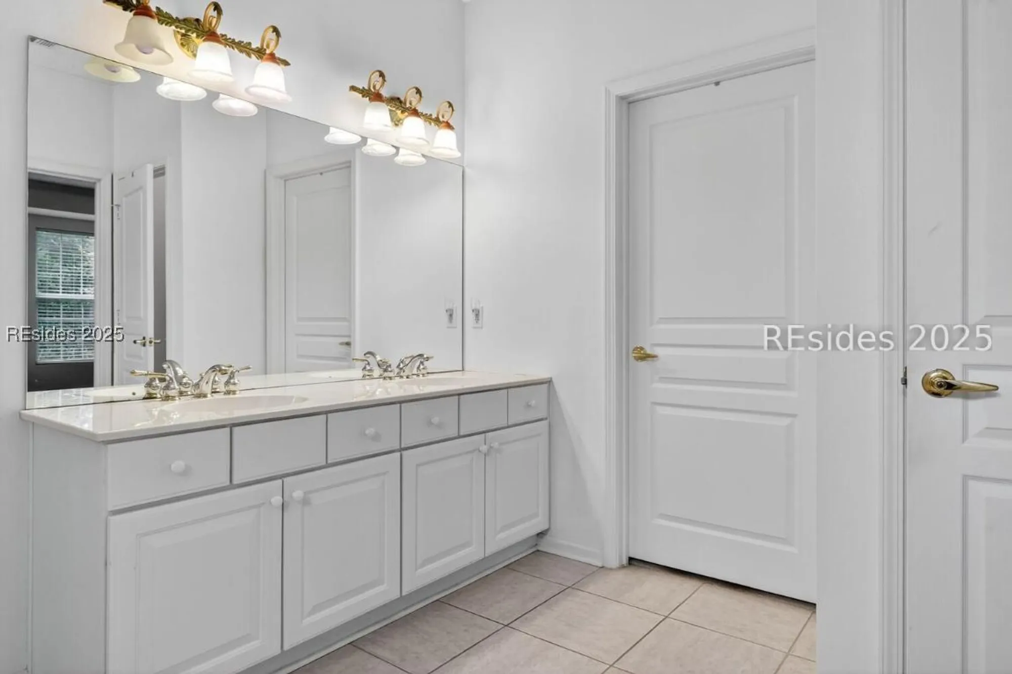 Property Slideshow image 13 of 37 | 7 clairborne ct, Bluffton, SC, 29909