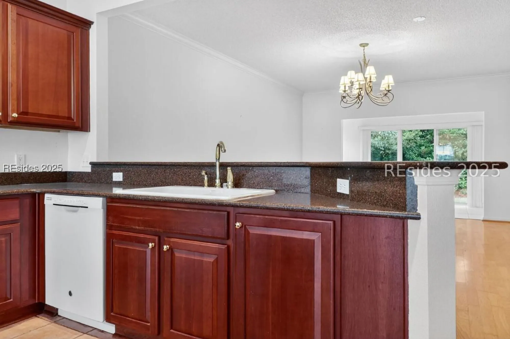 Property Slideshow image 8 of 37 | 7 clairborne ct, Bluffton, SC, 29909