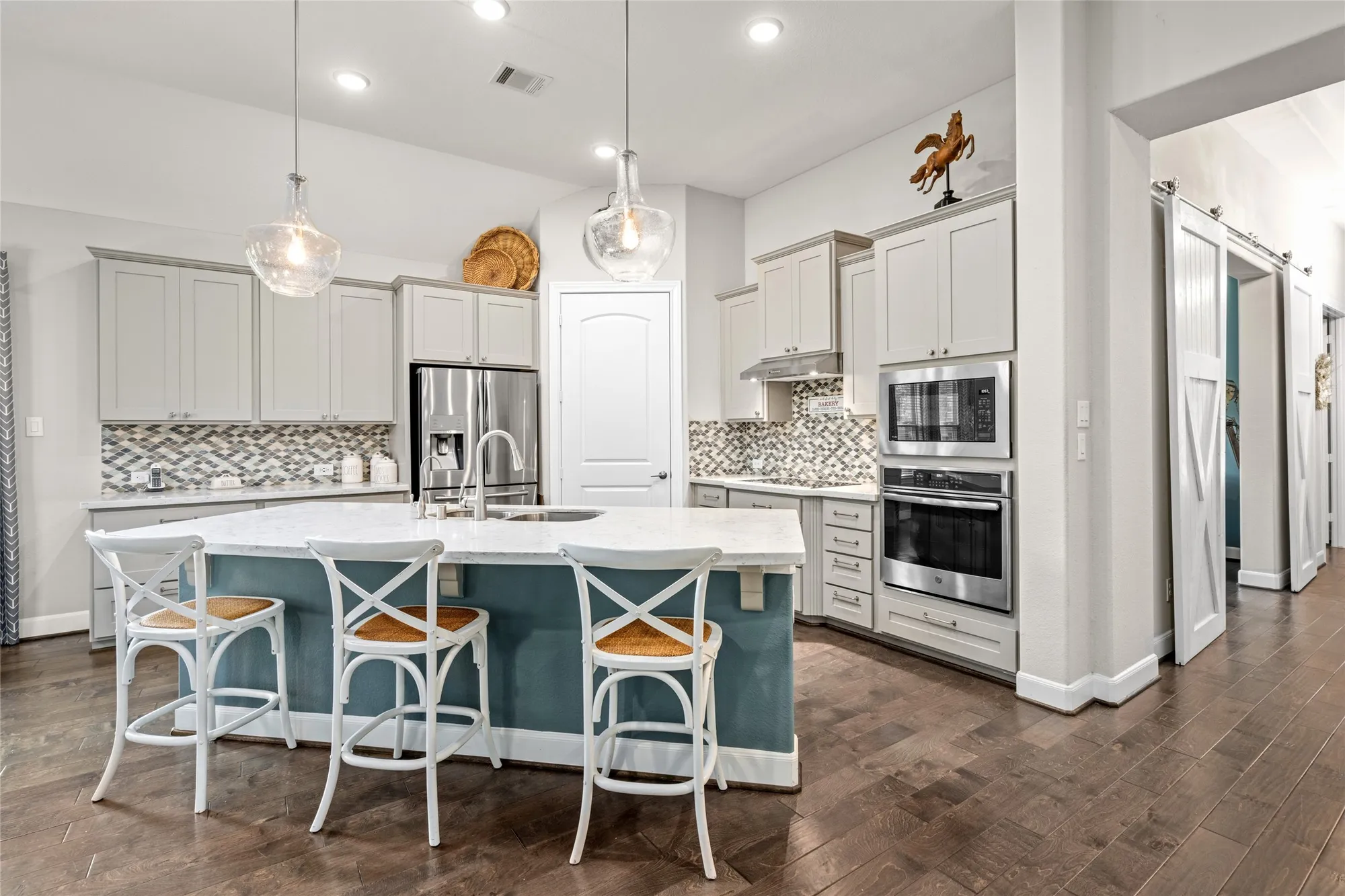 Property Slideshow image 11 of 30 | 106 wild wisteria pl, Montgomery, TX, 77316