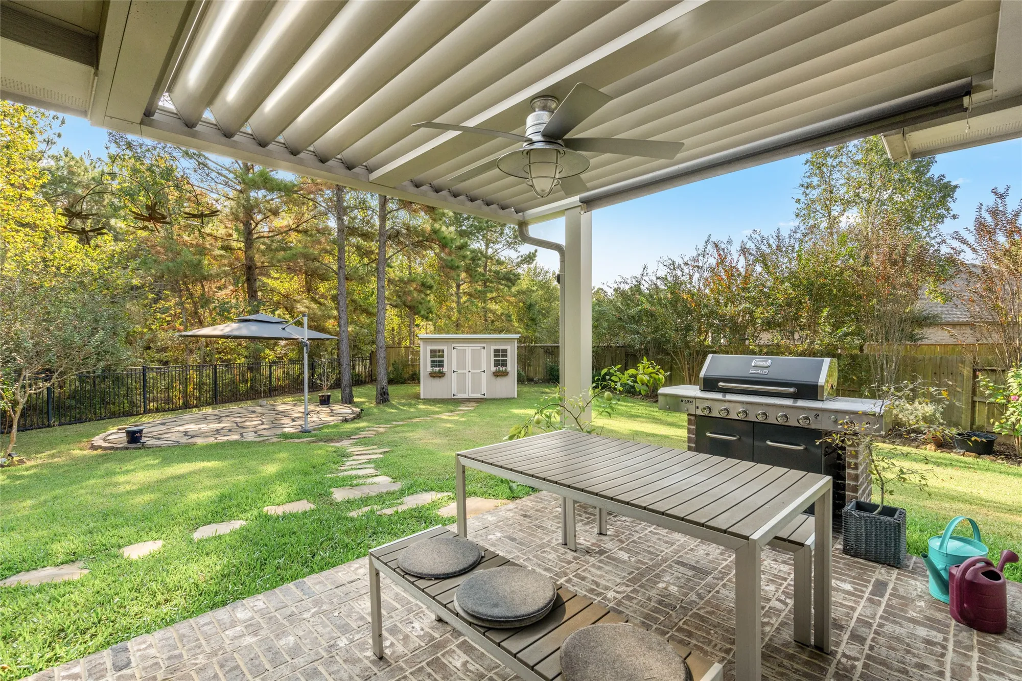 Property Slideshow image 21 of 30 | 106 wild wisteria pl, Montgomery, TX, 77316