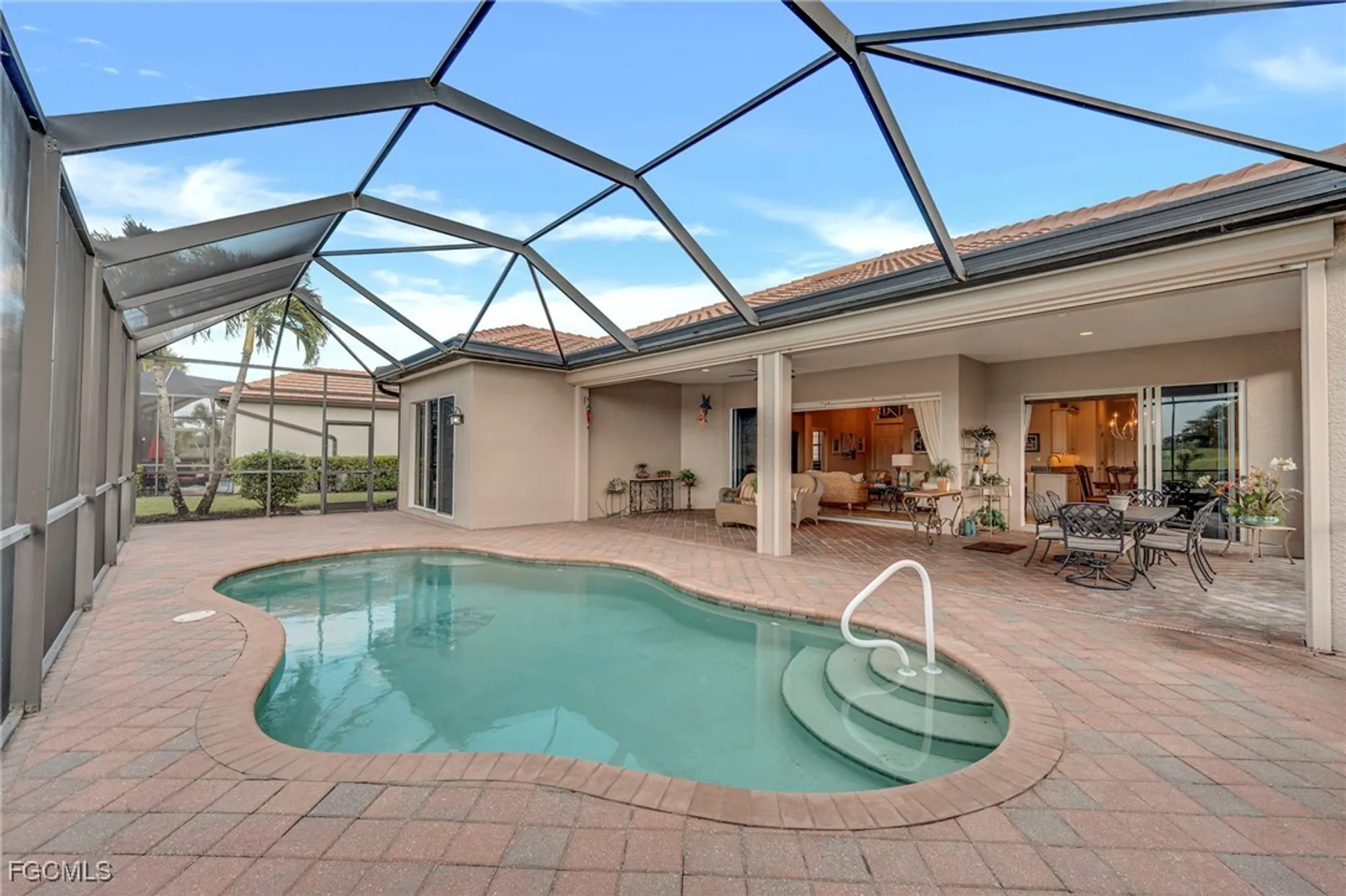 Property Slideshow image 3 of 37 | 3221 orangetree bnd, Fort Myers, FL, 33905