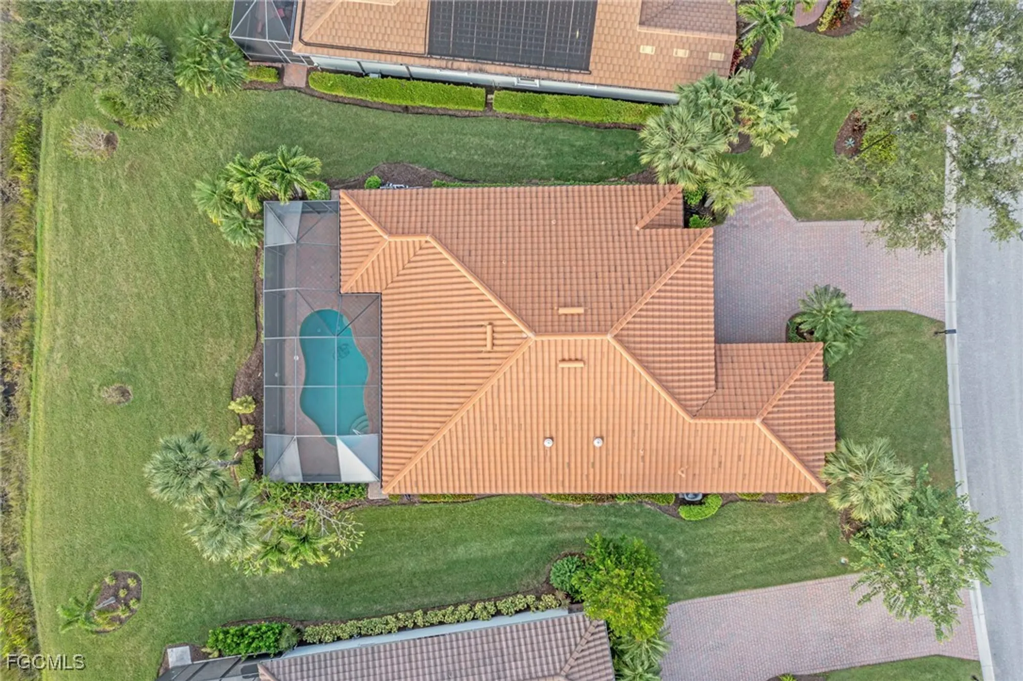 Property Slideshow image 5 of 37 | 3221 orangetree bnd, Fort Myers, FL, 33905