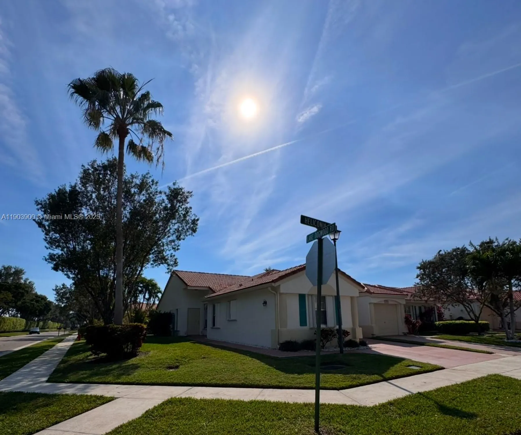 Property Slideshow image 2 of 25 | 6050 heliconia rd # 6050, Delray Beach, FL, 33484