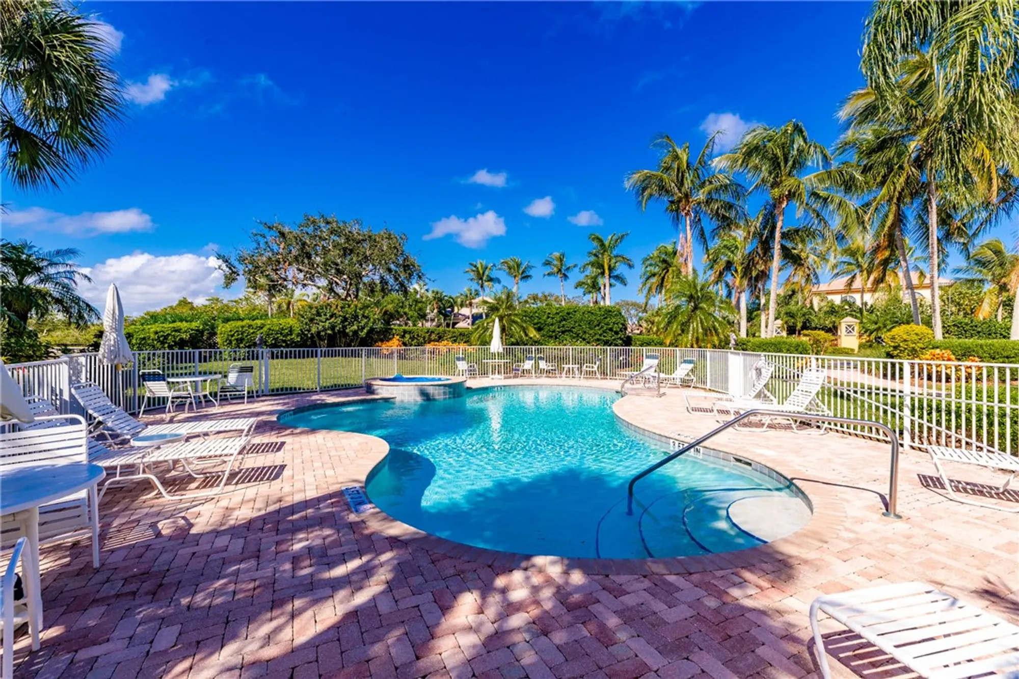 Property Slideshow image 34 of 36 | 5055 n harbor dr apt 302, Vero Beach, FL, 32967