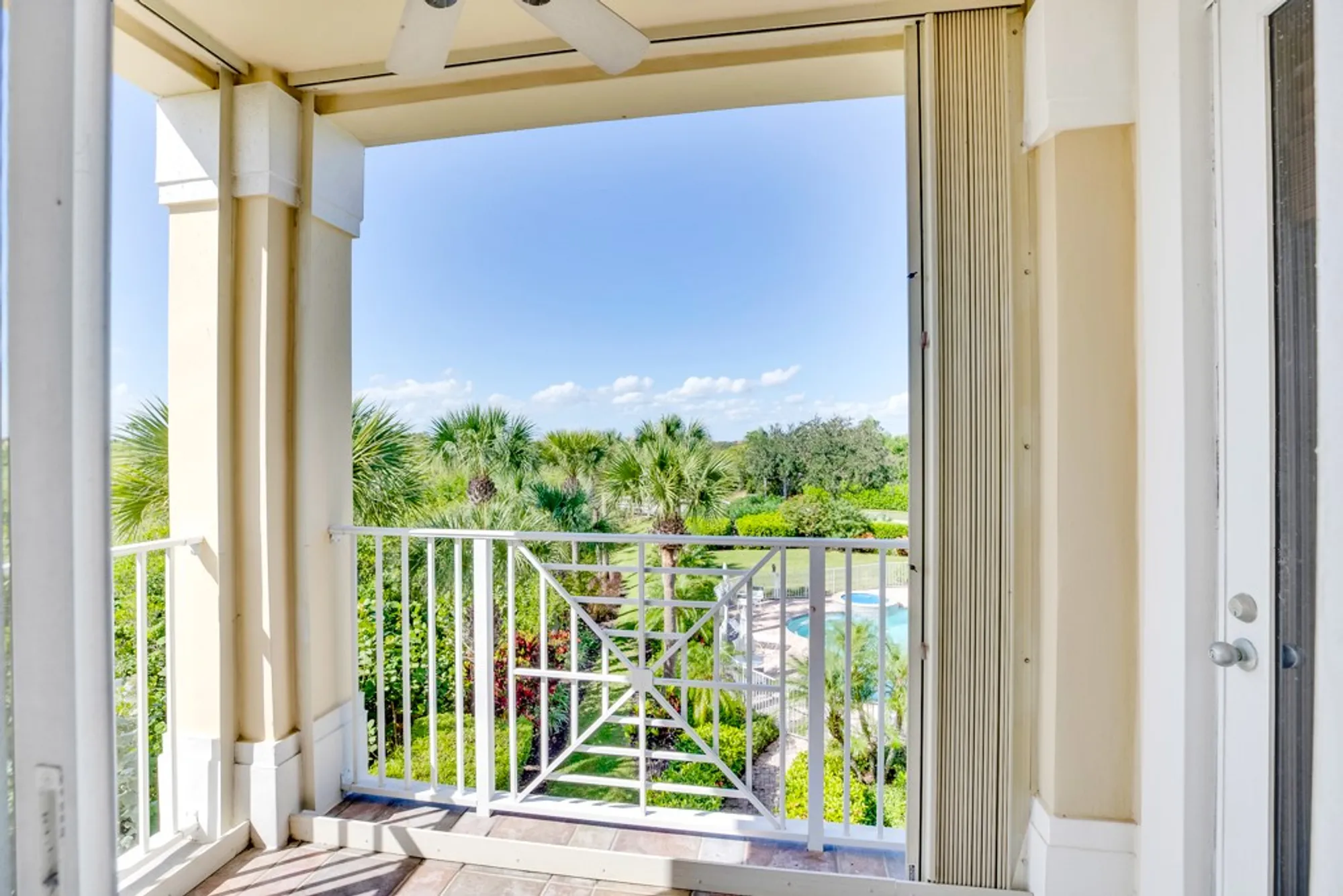 Property Slideshow image 30 of 36 | 5055 n harbor dr apt 302, Vero Beach, FL, 32967