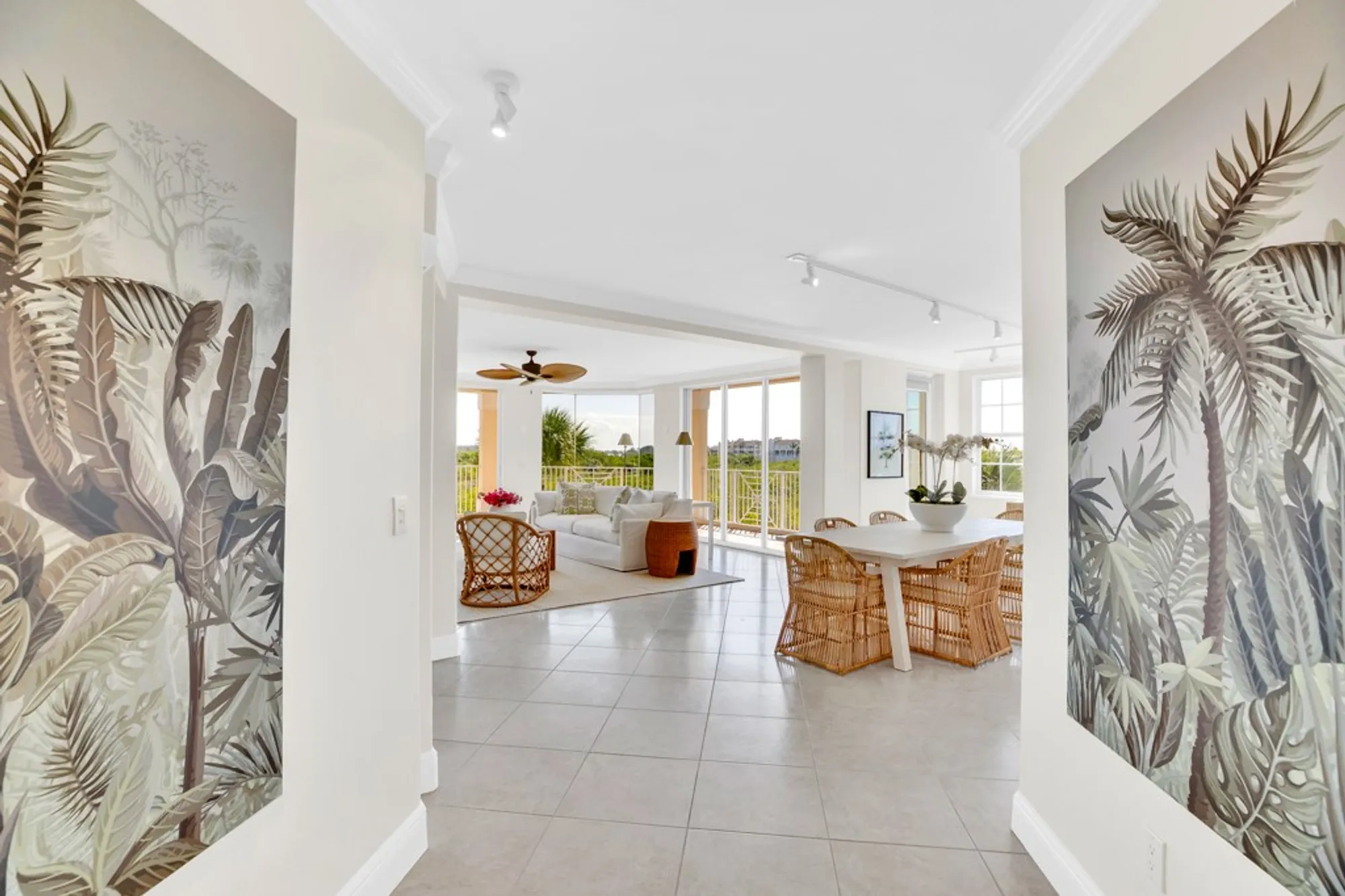 Property Slideshow image 6 of 36 | 5055 n harbor dr apt 302, Vero Beach, FL, 32967