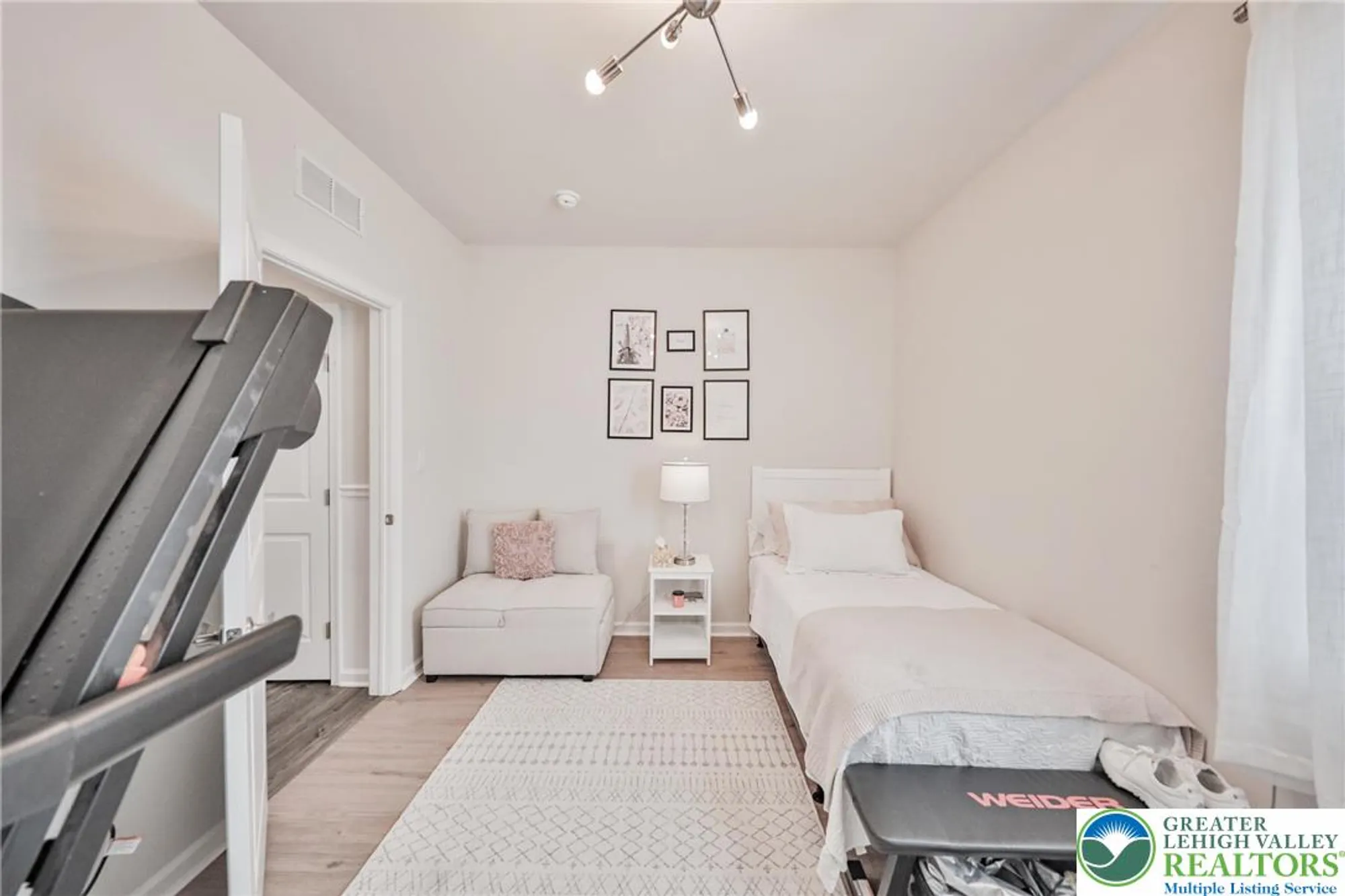 Property Slideshow image 15 of 18 | 8005 august ave, Breinigsville, PA, 18031