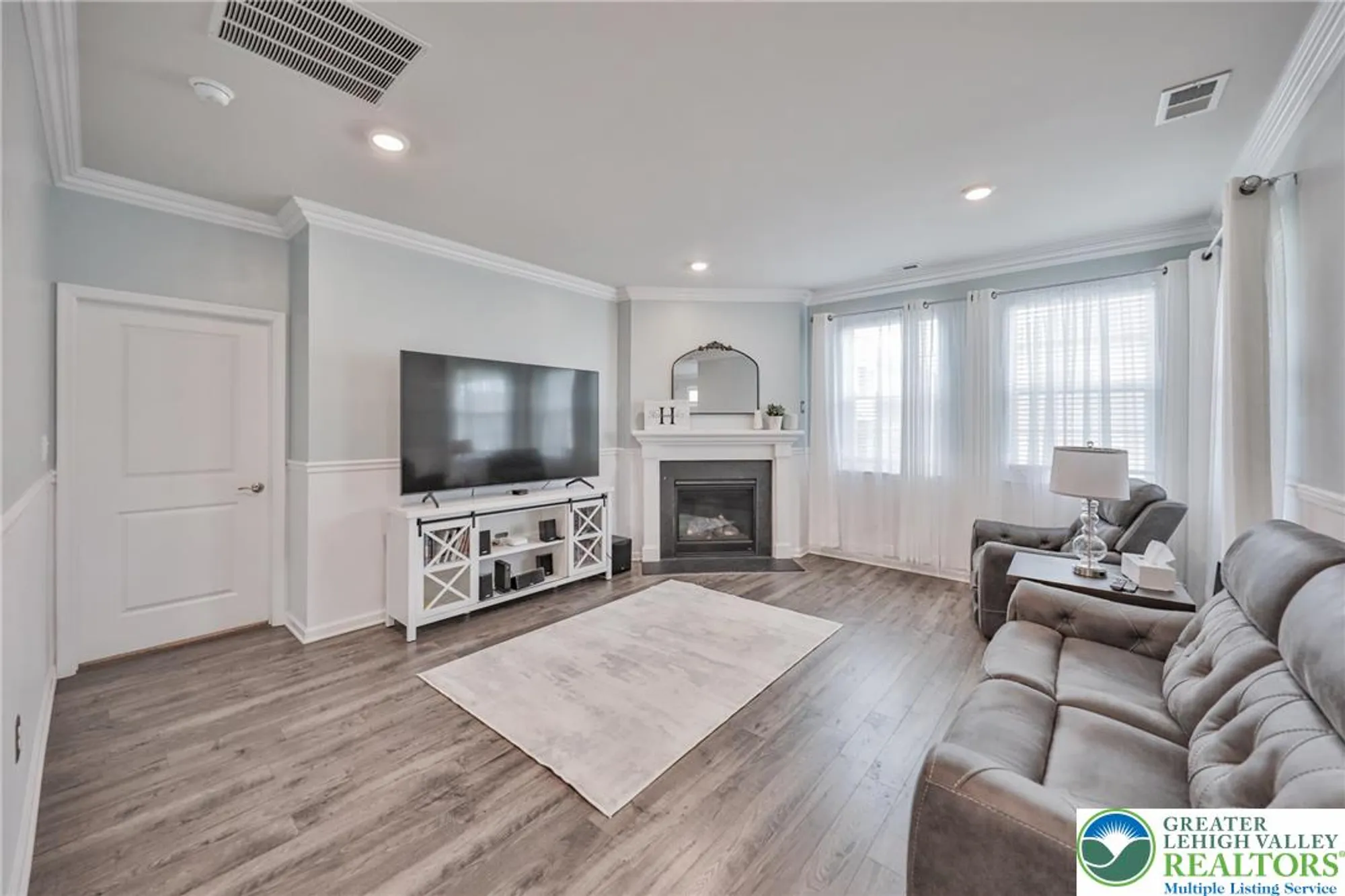 Property Slideshow image 7 of 18 | 8005 august ave, Breinigsville, PA, 18031