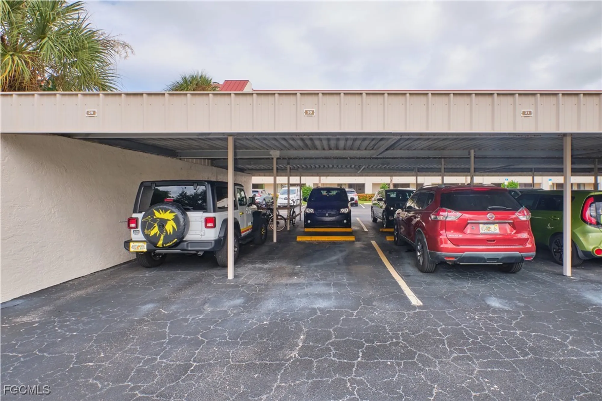 Property Slideshow image 38 of 49 | 7410 lake breeze dr 402, Fort Myers, FL, 33907