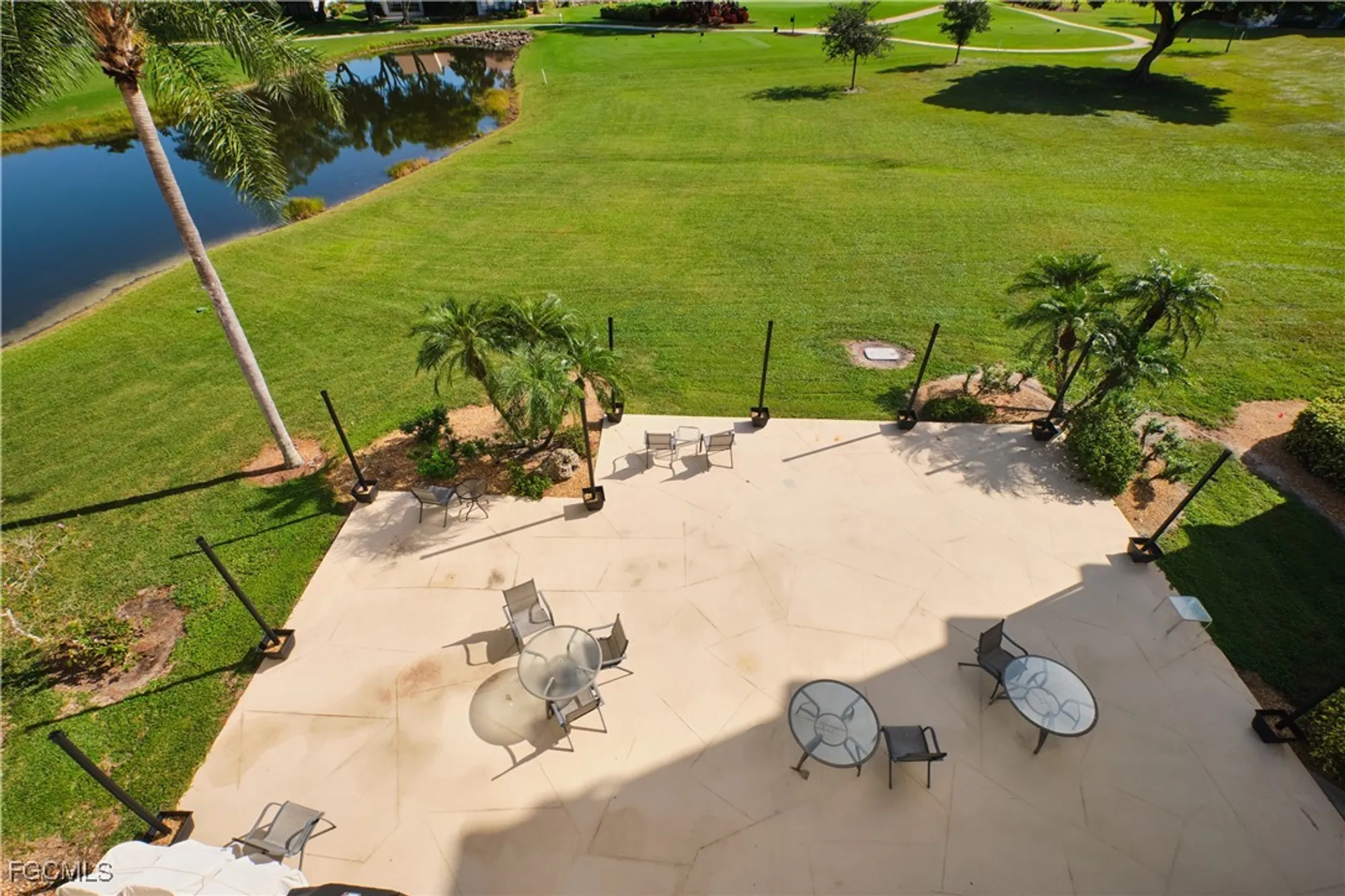 Property Slideshow image 33 of 49 | 7410 lake breeze dr 402, Fort Myers, FL, 33907