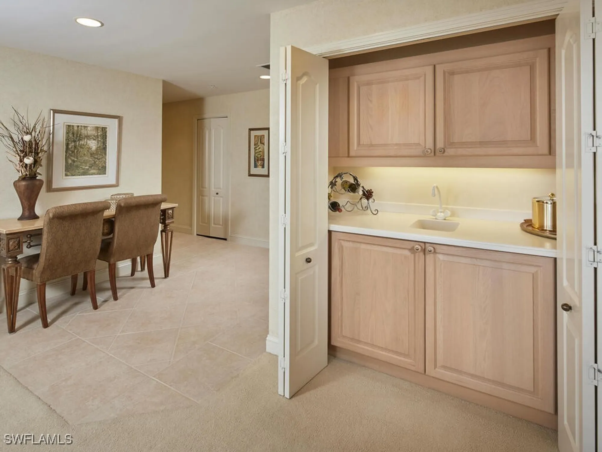 Property Slideshow image 10 of 25 | 4751 bonita bay blvd 1105, Bonita Springs, FL, 34134