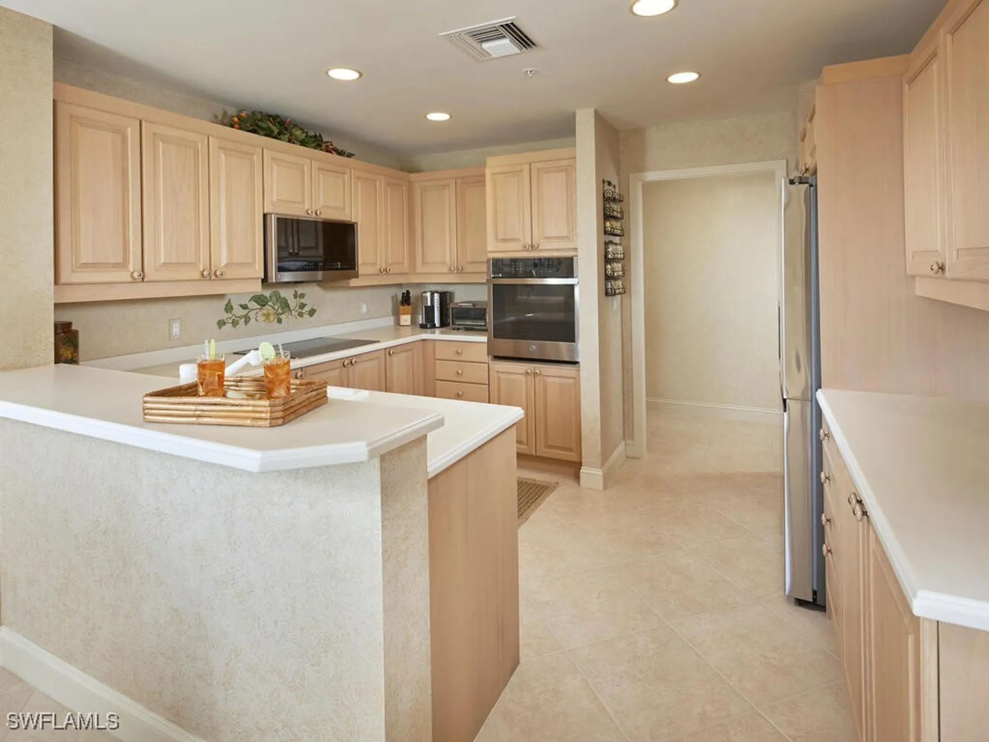 Property Slideshow image 12 of 25 | 4751 bonita bay blvd 1105, Bonita Springs, FL, 34134