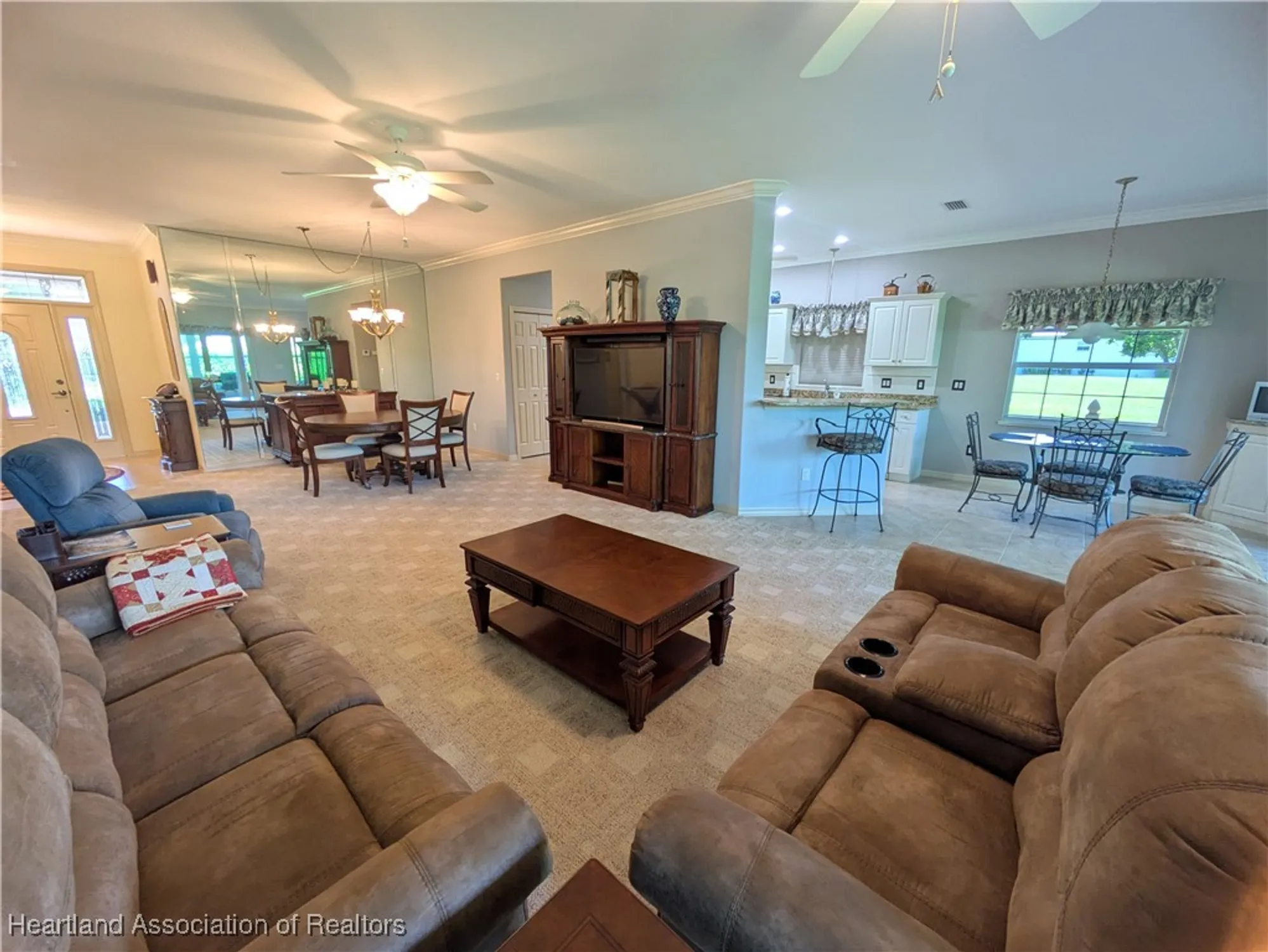 Property Slideshow image 10 of 41 | 9 somerset ln, Lake Placid, FL, 33852