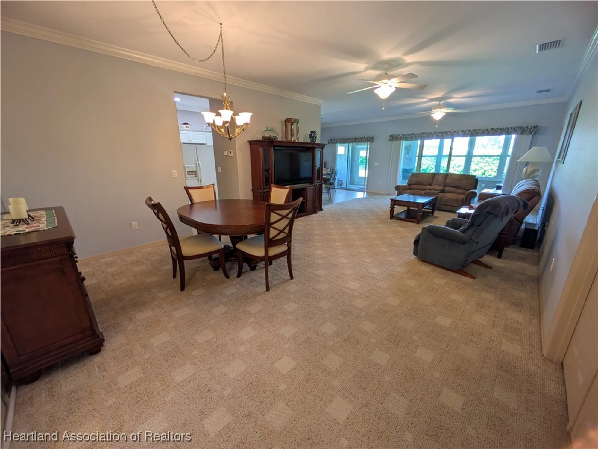Property Slideshow image 11 of 41 | 9 somerset ln, Lake Placid, FL, 33852