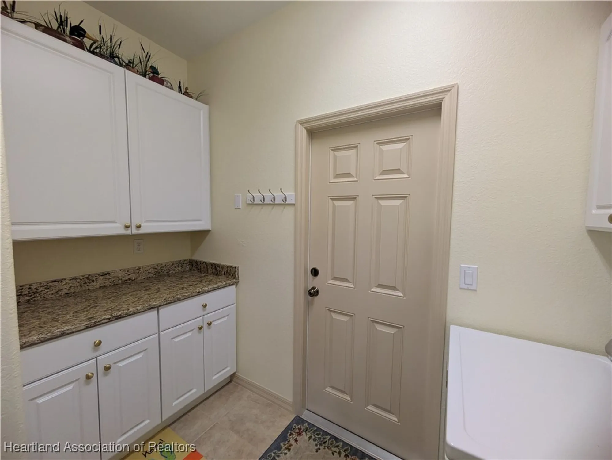 Property Slideshow image 29 of 41 | 9 somerset ln, Lake Placid, FL, 33852