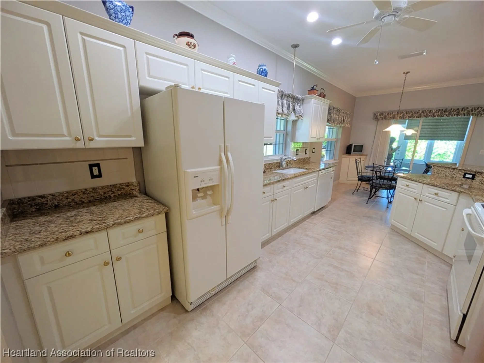 Property Slideshow image 4 of 41 | 9 somerset ln, Lake Placid, FL, 33852