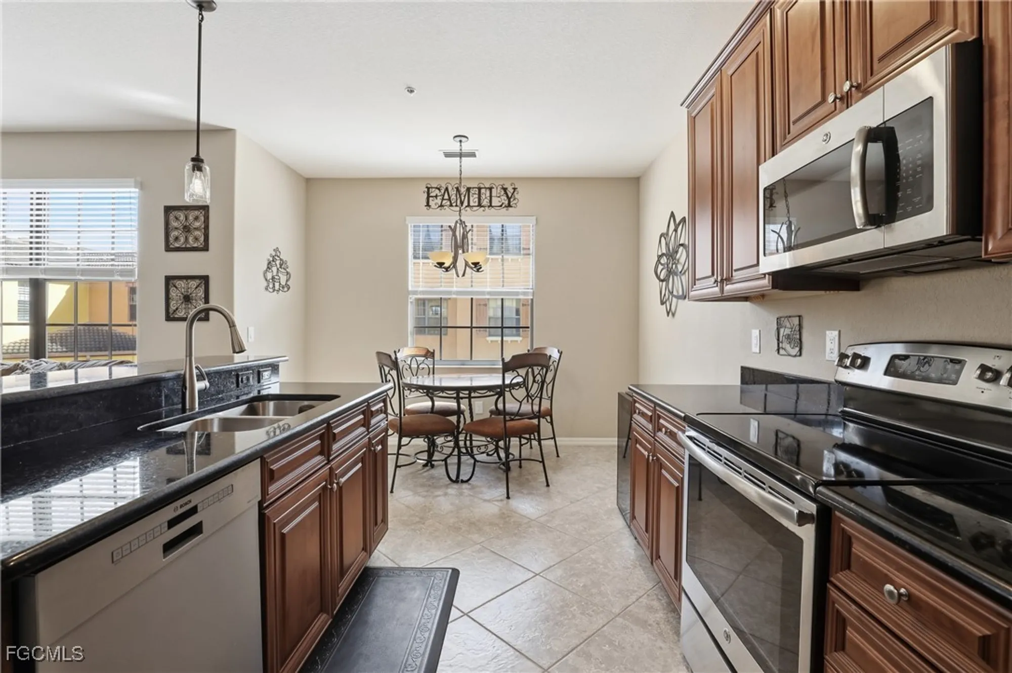 Property Slideshow image 24 of 50 | 11875 izarra way 8712, Fort Myers, FL, 33912