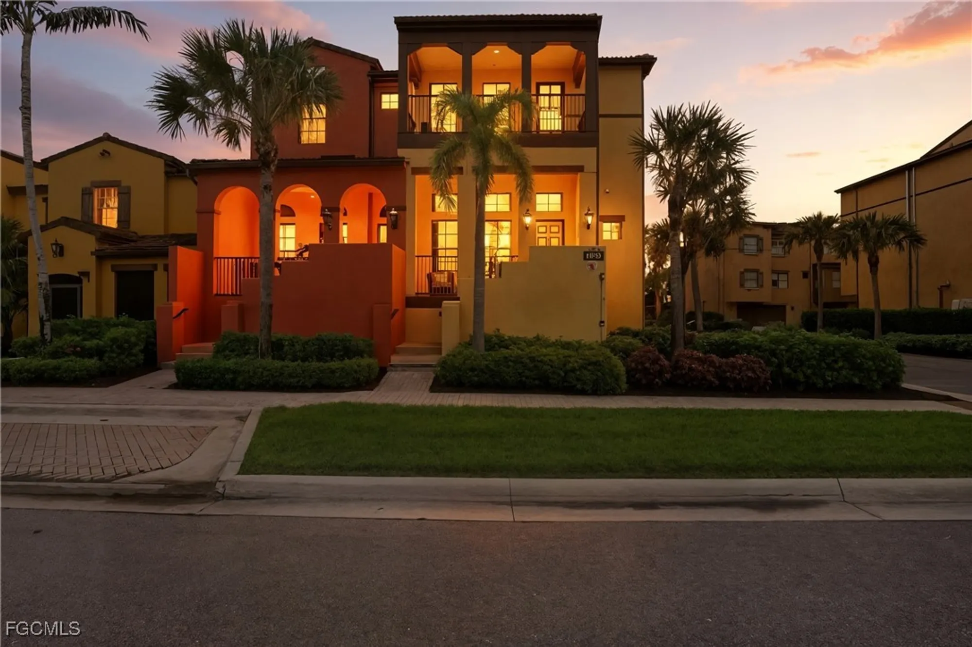 Property Slideshow image 4 of 50 | 11875 izarra way 8712, Fort Myers, FL, 33912