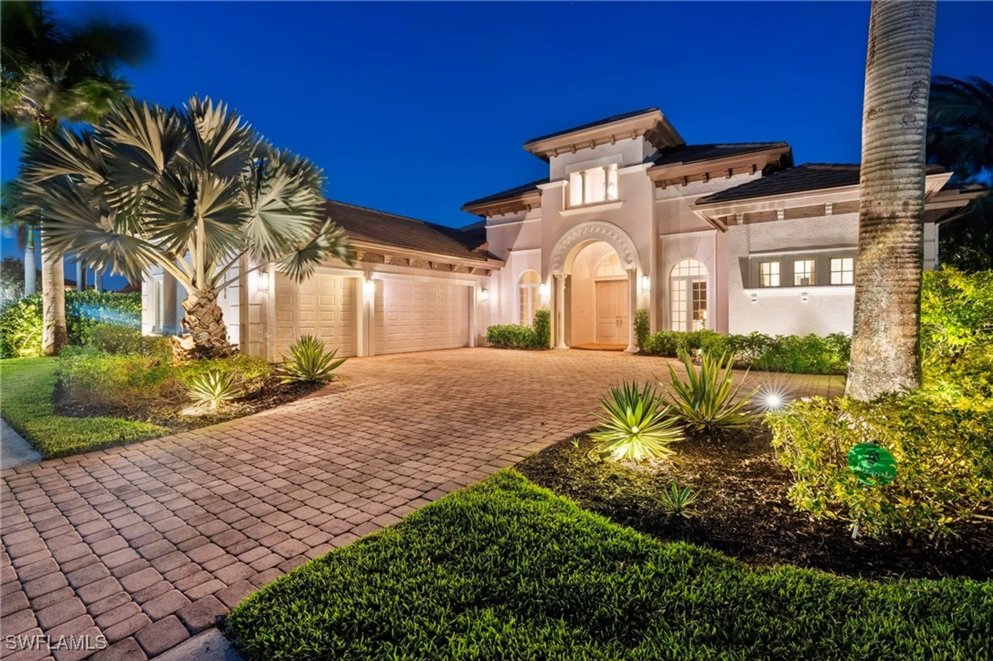 Property Slideshow image 1 of 50 | 8996 crooked stick ct, Naples, FL, 34113