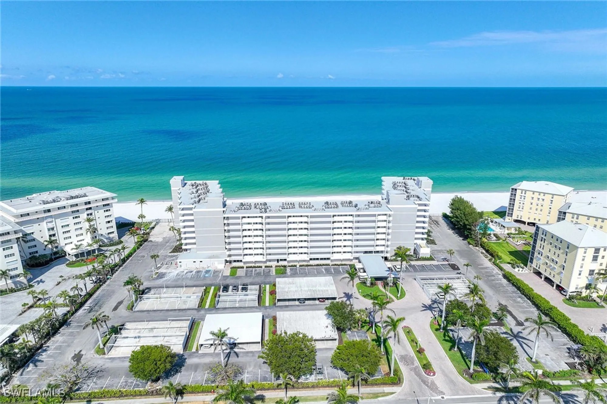 Property Slideshow image 17 of 21 | 3443 gulf shore blvd 207, Naples, FL, 34103