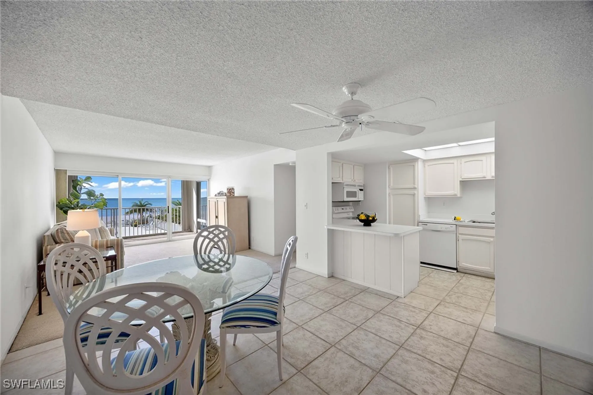 Property Slideshow image 6 of 21 | 3443 gulf shore blvd 207, Naples, FL, 34103