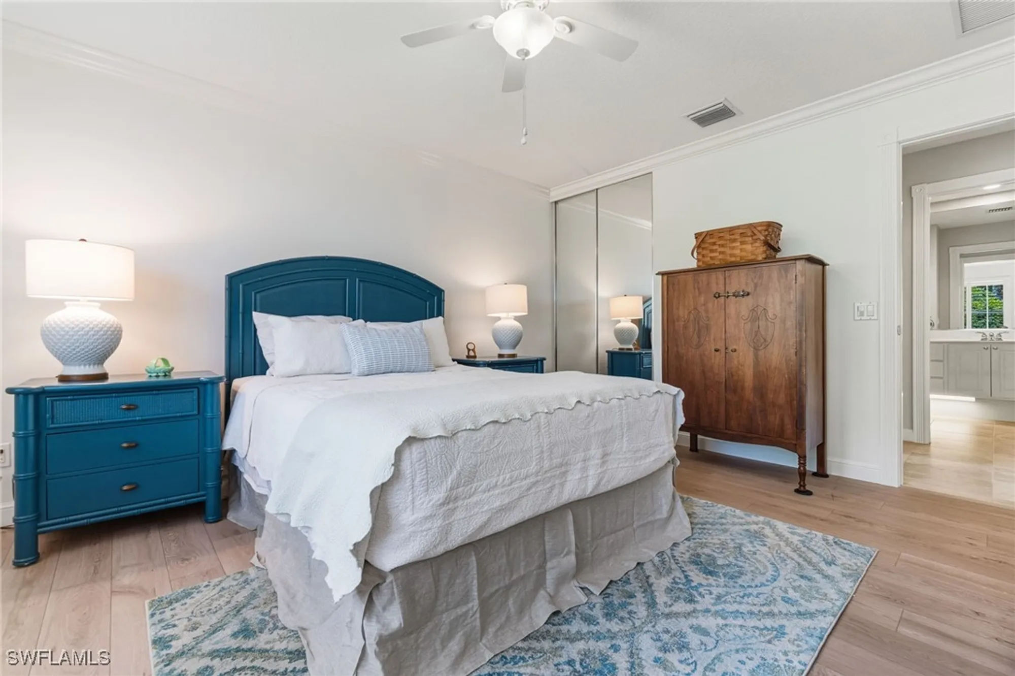 Property Slideshow image 14 of 22 | 8089 xenia ln, Naples, FL, 34114