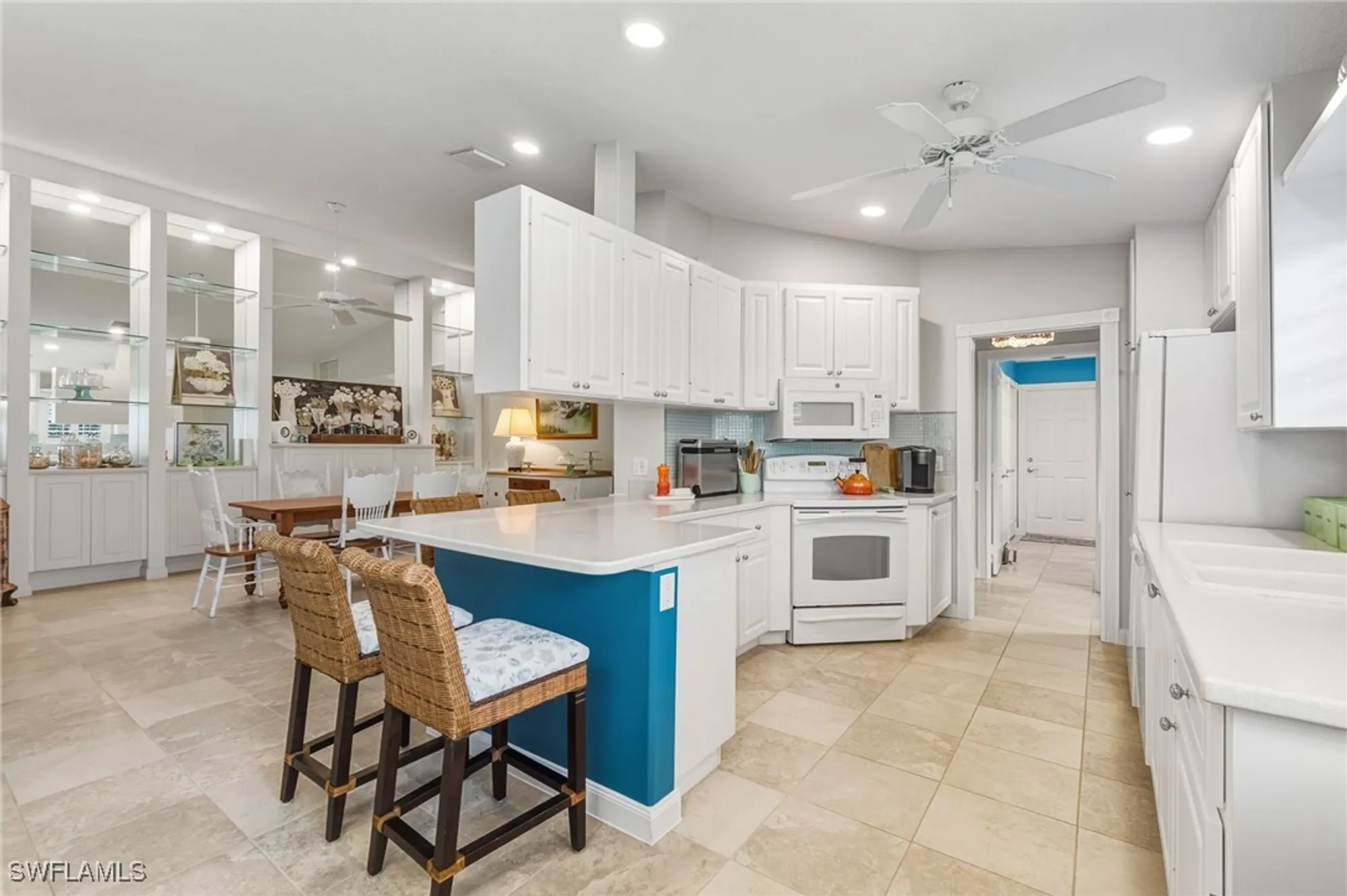 Property Slideshow image 4 of 22 | 8089 xenia ln, Naples, FL, 34114