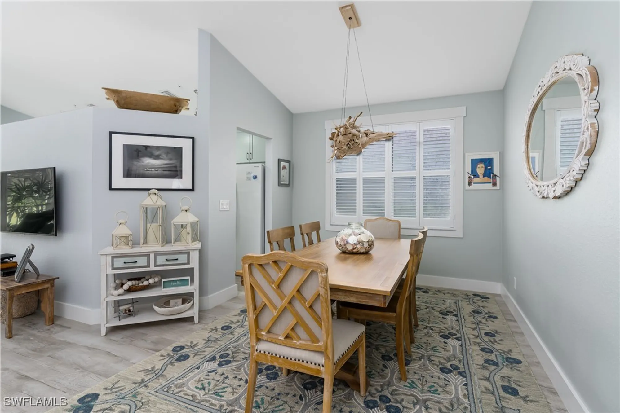 Property Slideshow image 10 of 50 | 650 lalique cir apt 308, Naples, FL, 34119