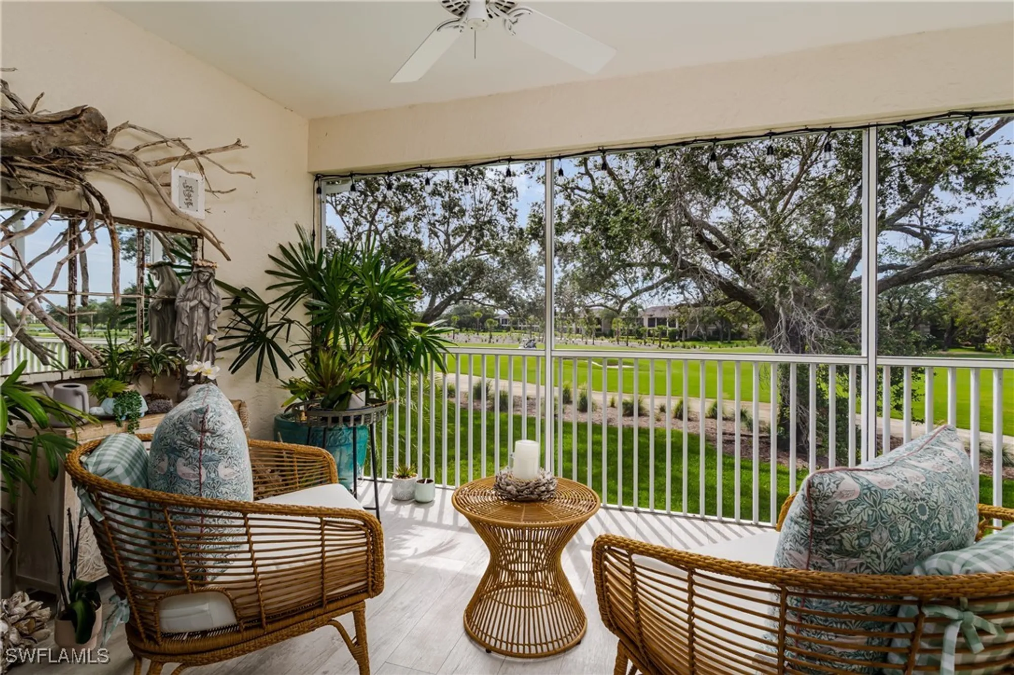 Property Slideshow image 20 of 50 | 650 lalique cir apt 308, Naples, FL, 34119