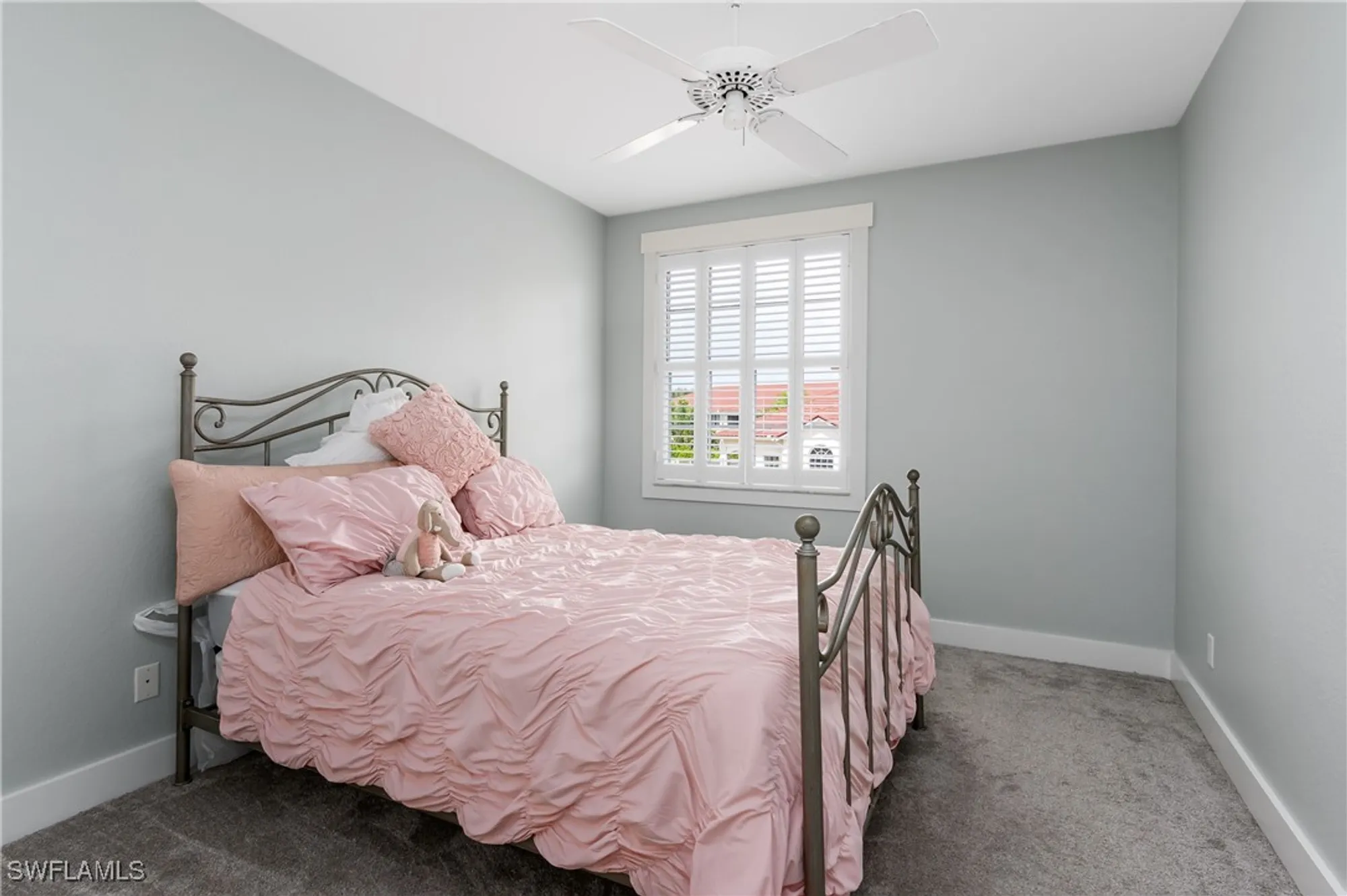 Property Slideshow image 23 of 50 | 650 lalique cir apt 308, Naples, FL, 34119