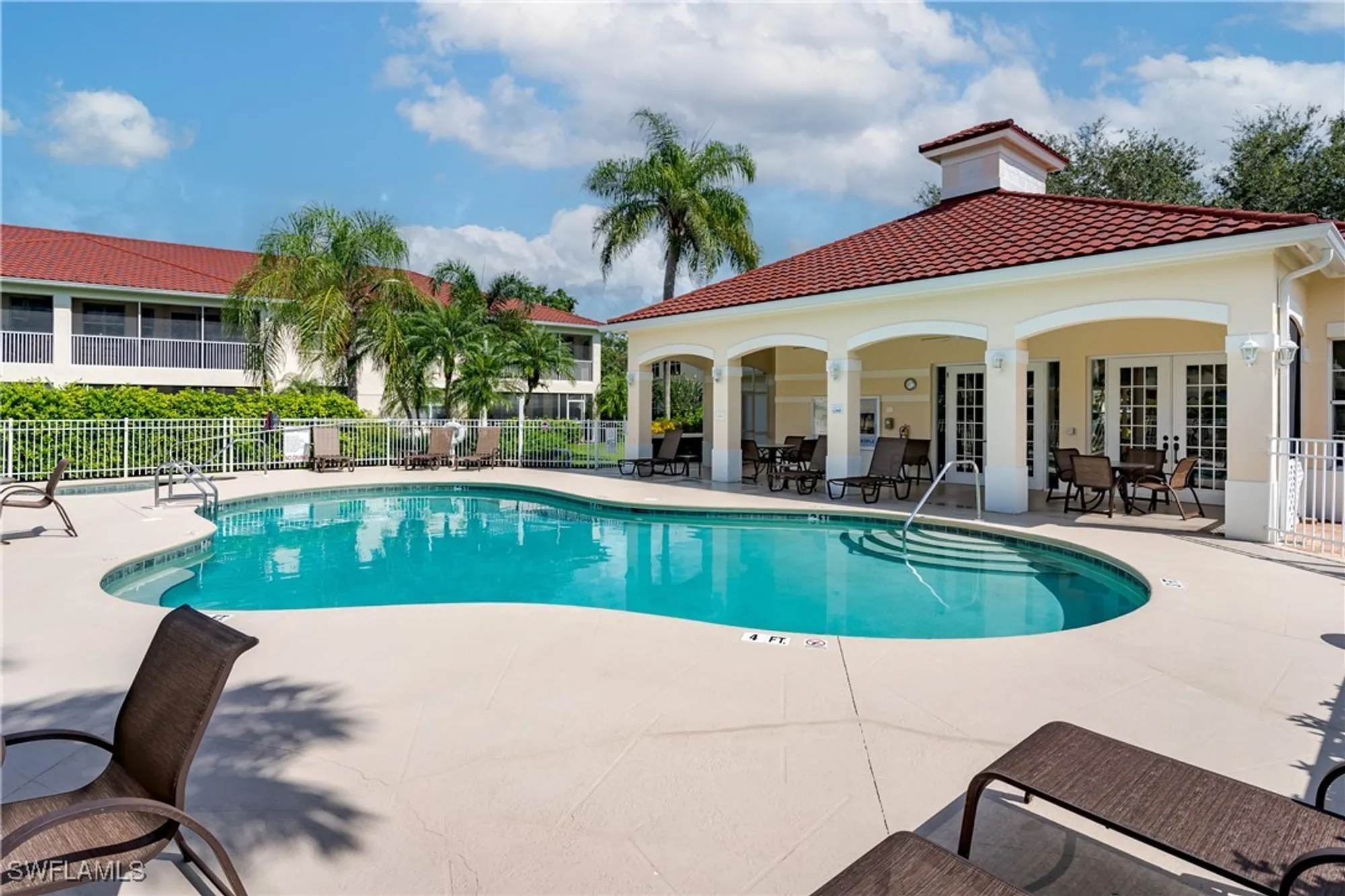 Property Slideshow image 37 of 50 | 650 lalique cir apt 308, Naples, FL, 34119