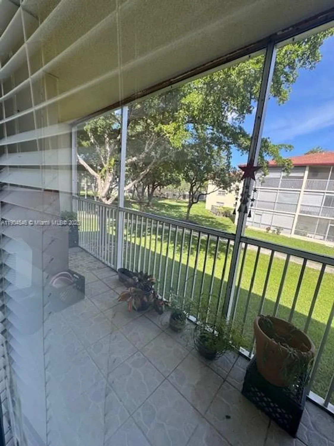 Property Slideshow image 17 of 19 | 200 sw 132nd way apt 212l, Pembroke Pines, FL, 33027