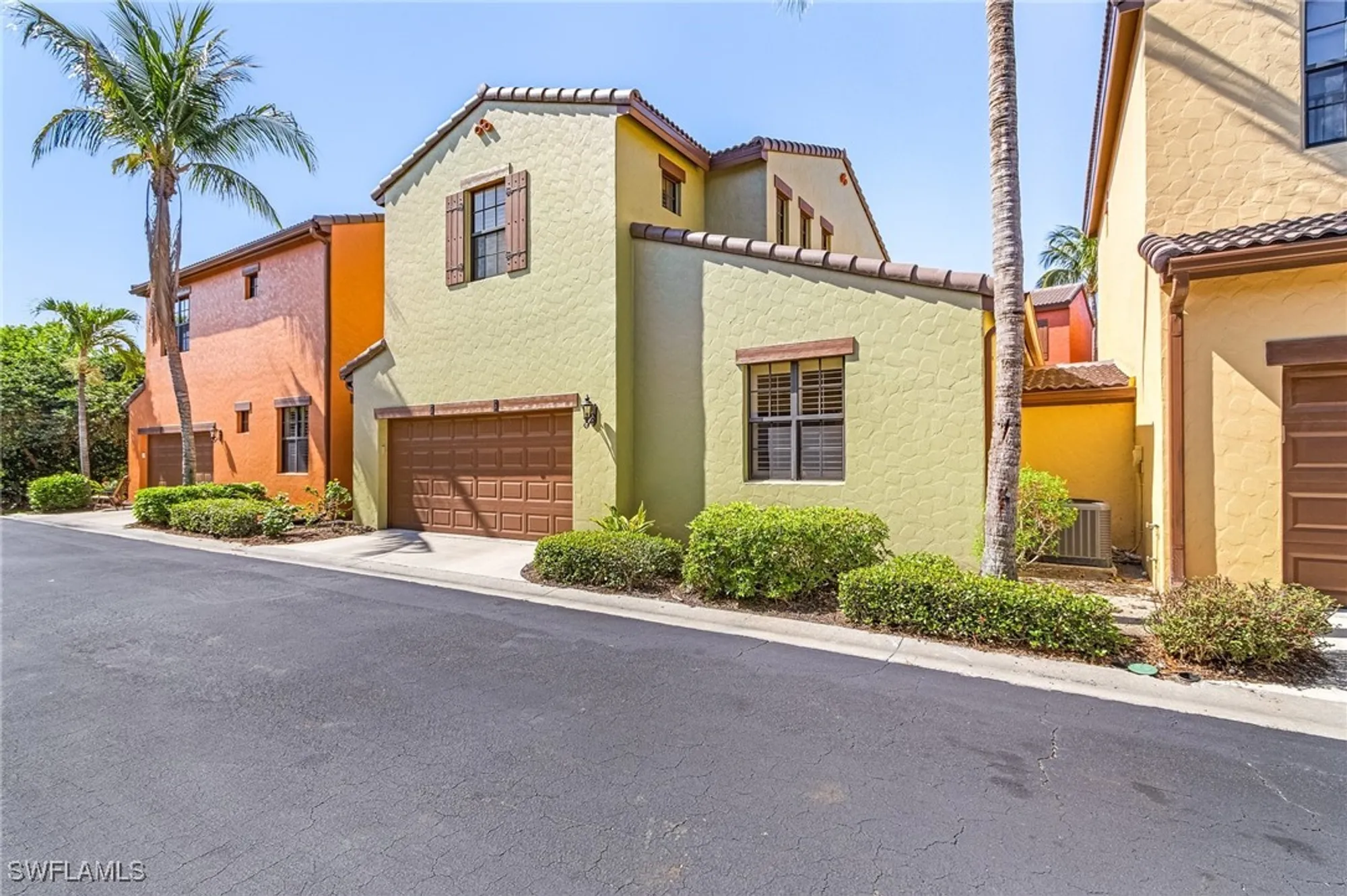 Property Slideshow image 24 of 30 | 9118 chula vista st 12002, Naples, FL, 34113