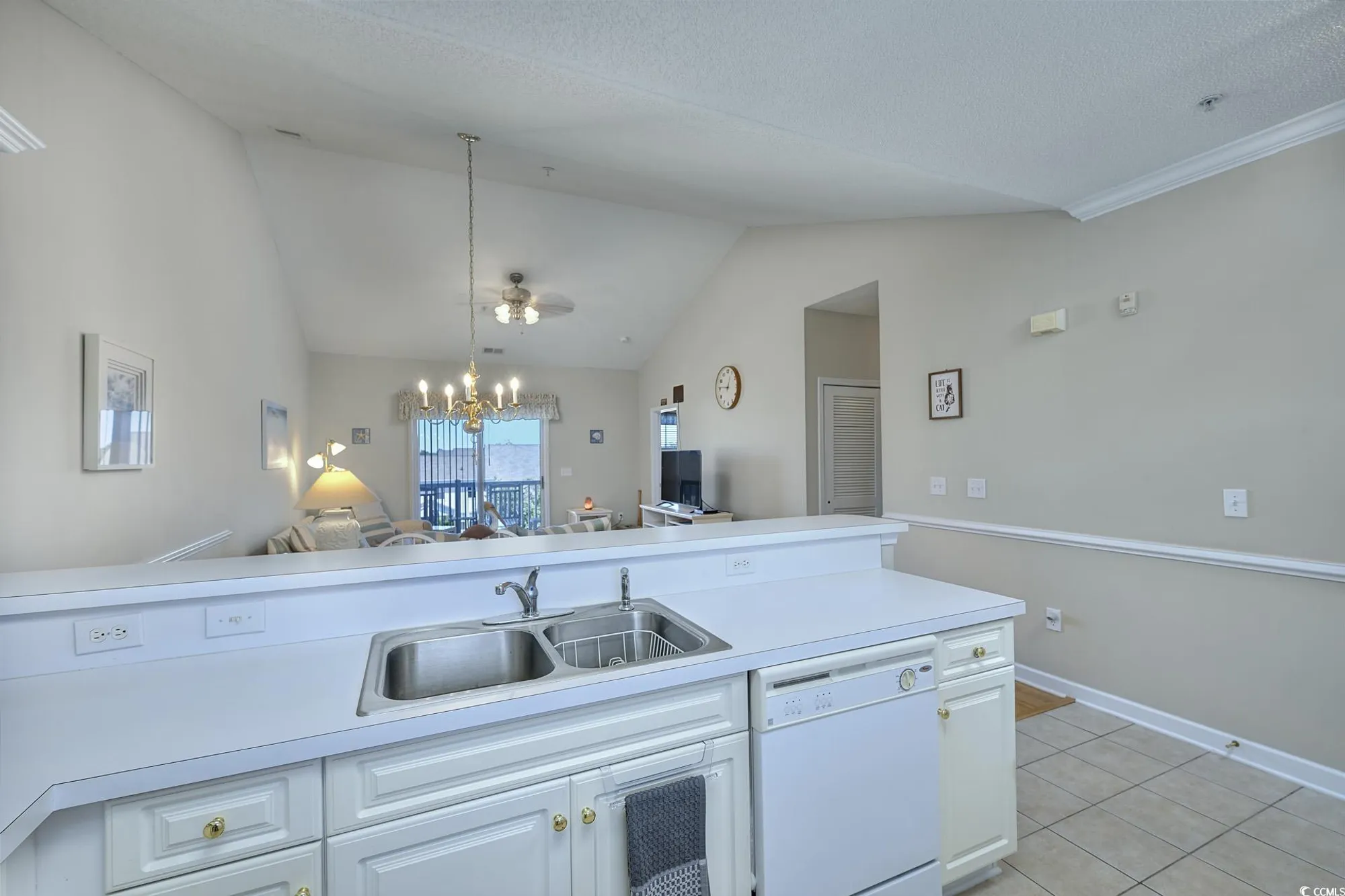 Property Slideshow image 4 of 16 | 800 crumpet ct 1129, Myrtle Beach, SC, 29579