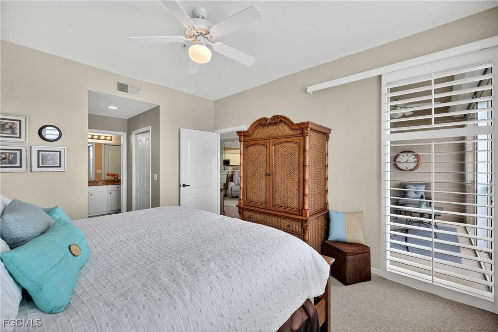 Property Slideshow image 14 of 41 | 14081 brant point cir 5403, Fort Myers, FL, 33919