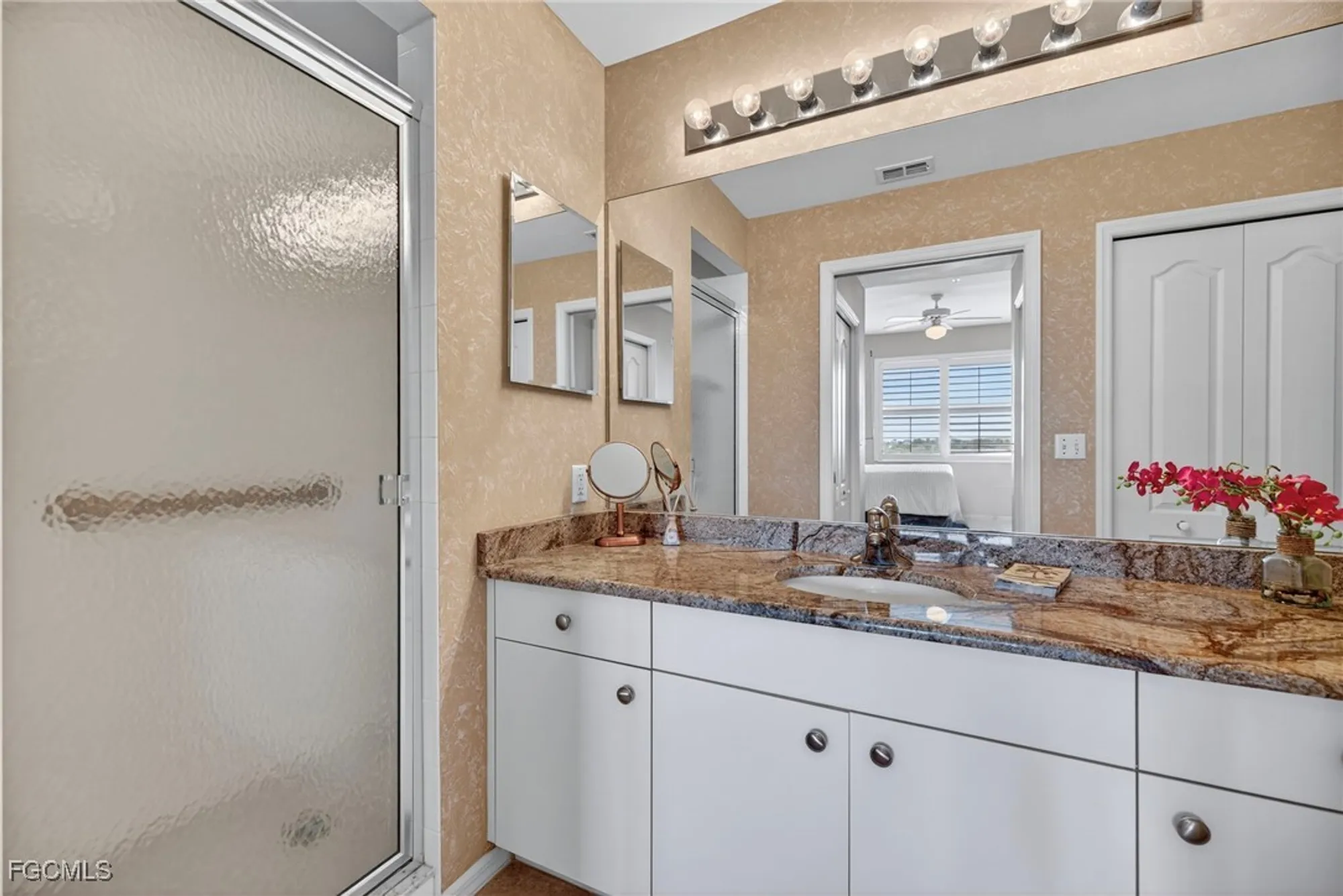 Property Slideshow image 15 of 41 | 14081 brant point cir 5403, Fort Myers, FL, 33919