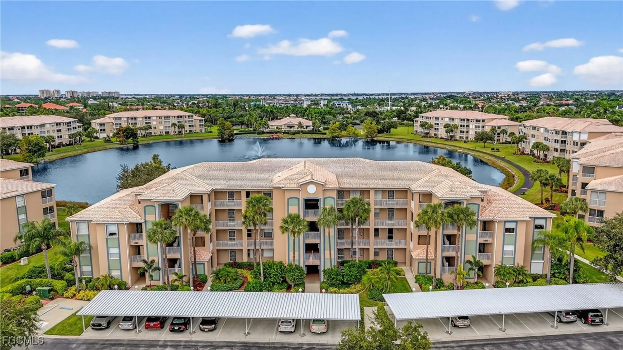 Property Slideshow image 1 of 41 | 14081 brant point cir 5403, Fort Myers, FL, 33919