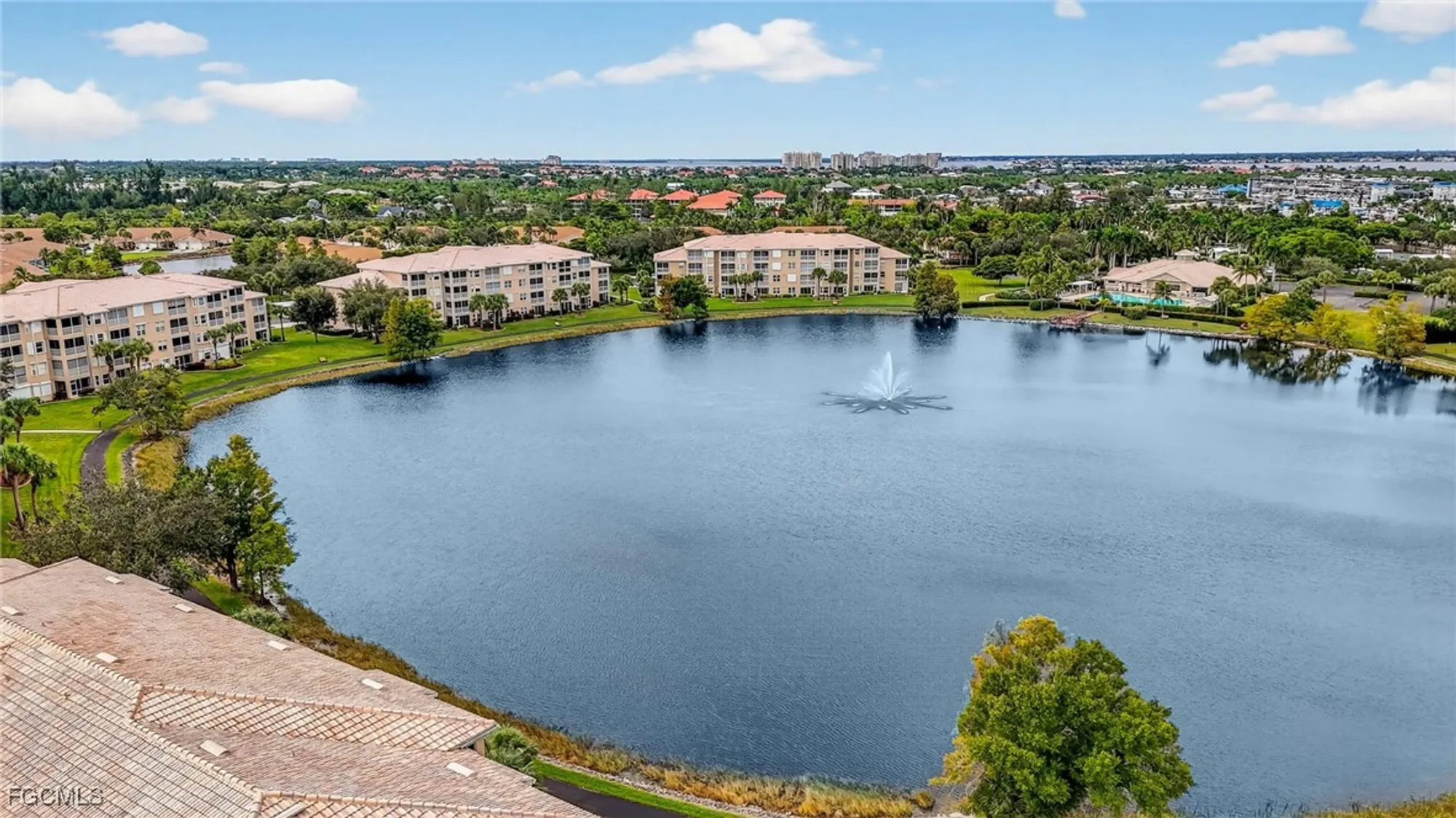 Property Slideshow image 34 of 41 | 14081 brant point cir 5403, Fort Myers, FL, 33919